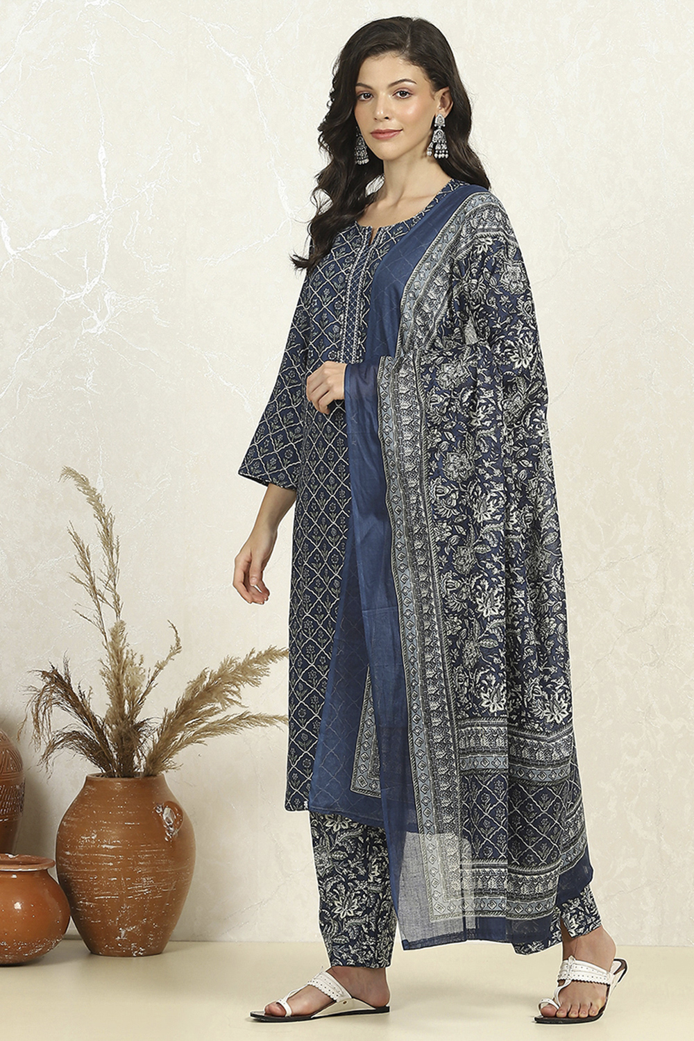 Blue Cotton Unstitched Suit Set image number 4