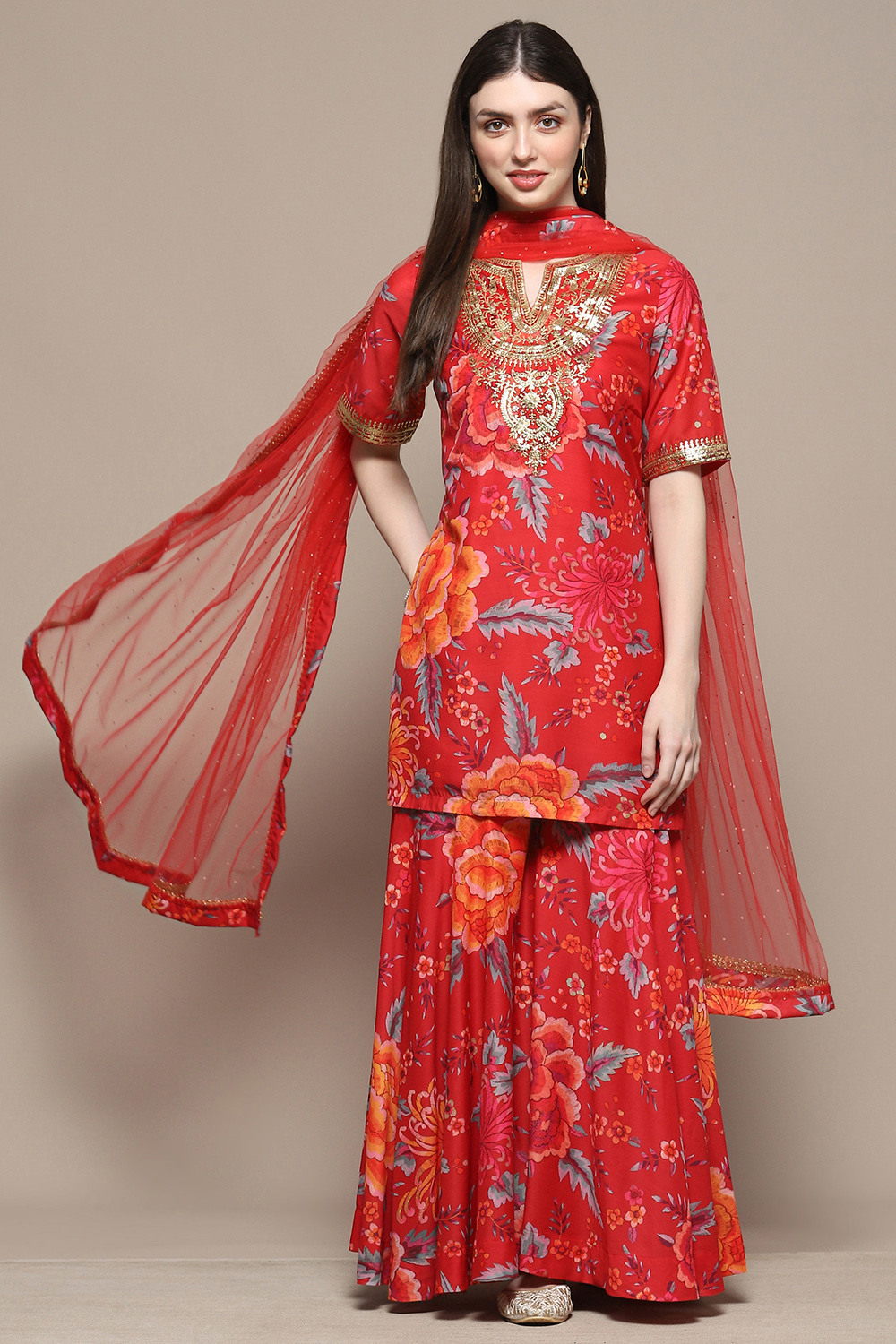 Red Polyester Straight Suit Set image number 7