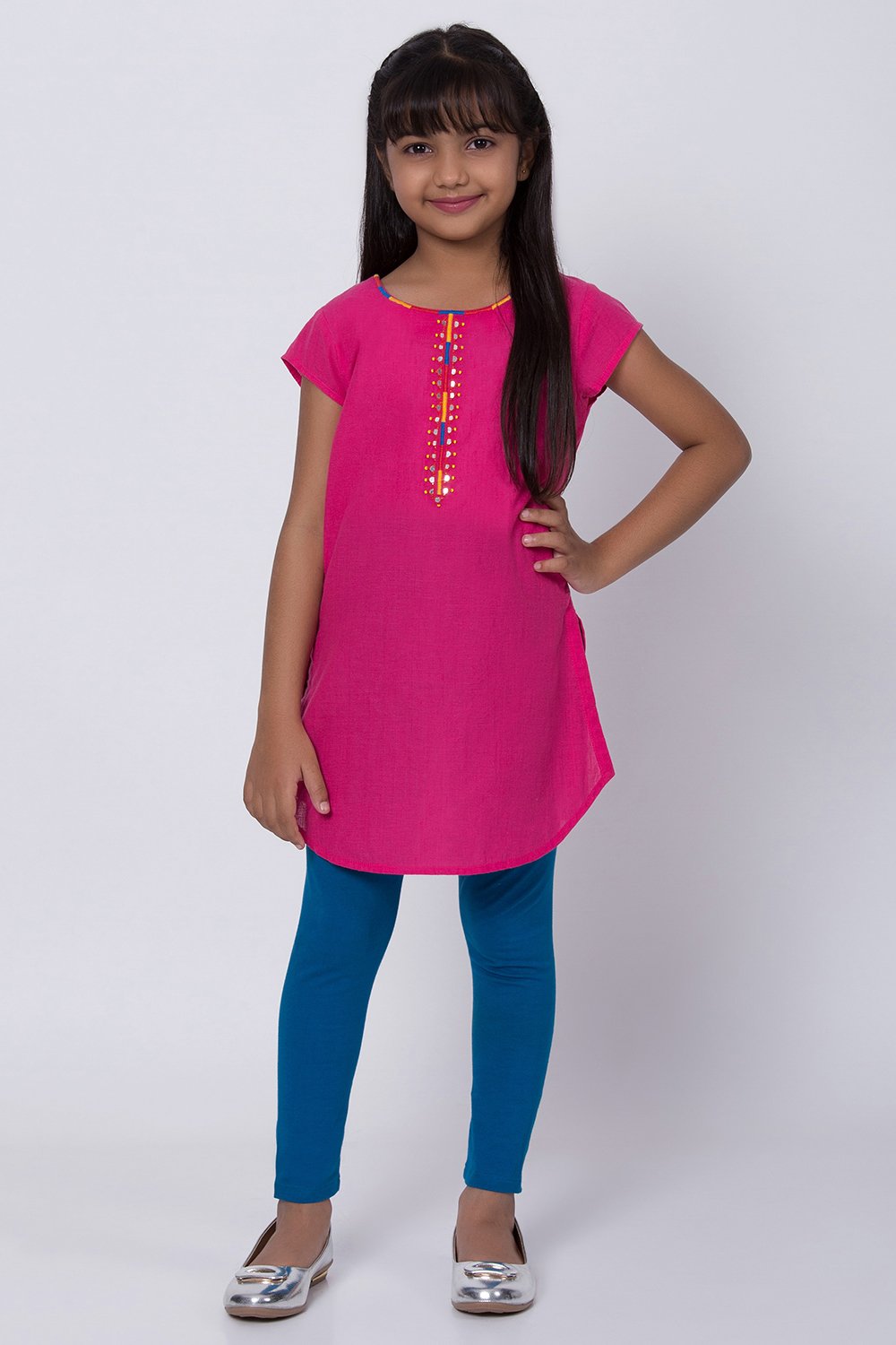 Pink Cotton Straight Kurta Capri Suit Set image number 0