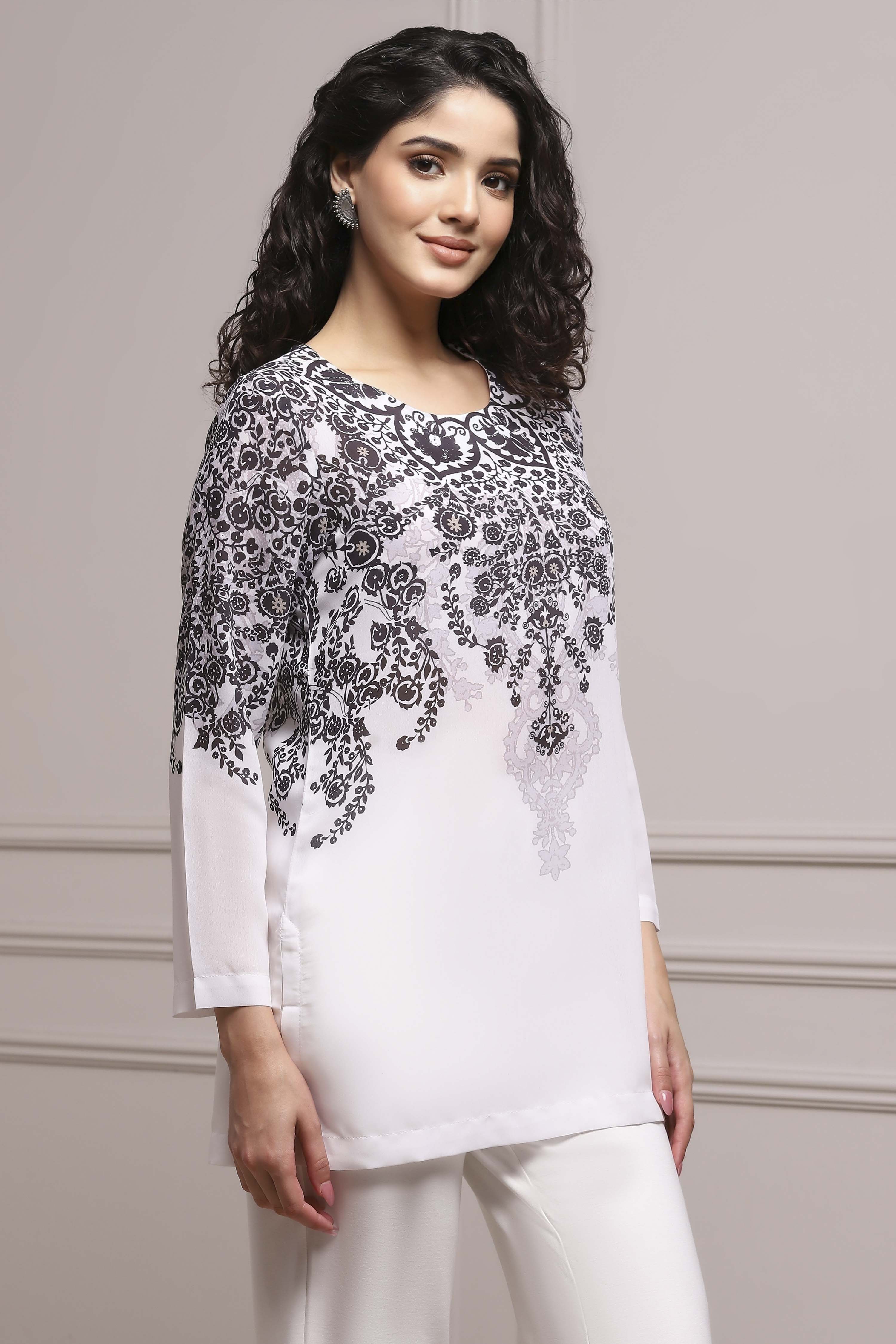 Black and White Art Silk Printed Straight Short Kurta image number 4