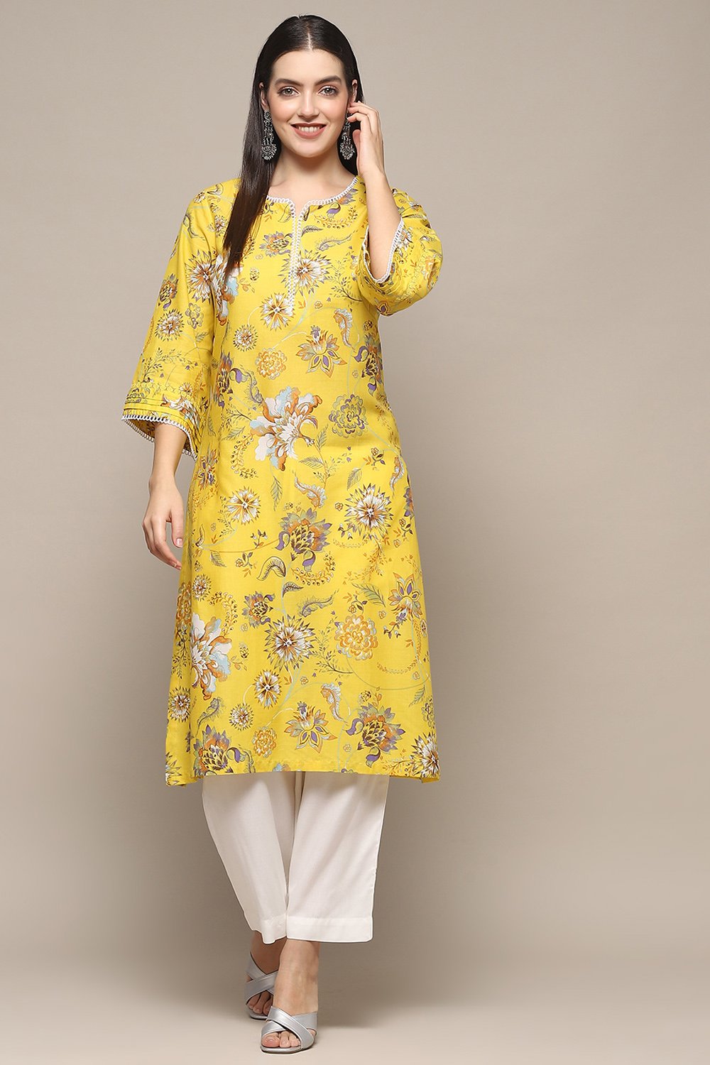 Yellow Cotton Straight Kurta image number 5