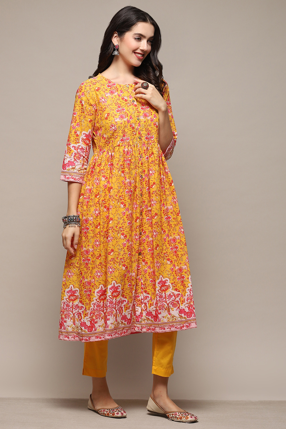 Green & Turquoise Cambric Flared Kurta Pant Suit Set image number 5