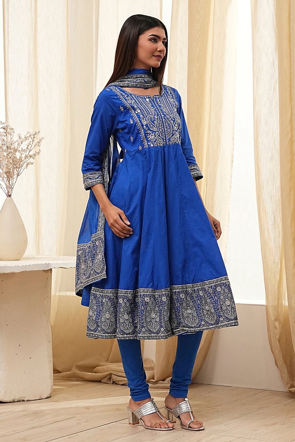 Blue Cotton Embroidered Anarkali Suit Set image number 5