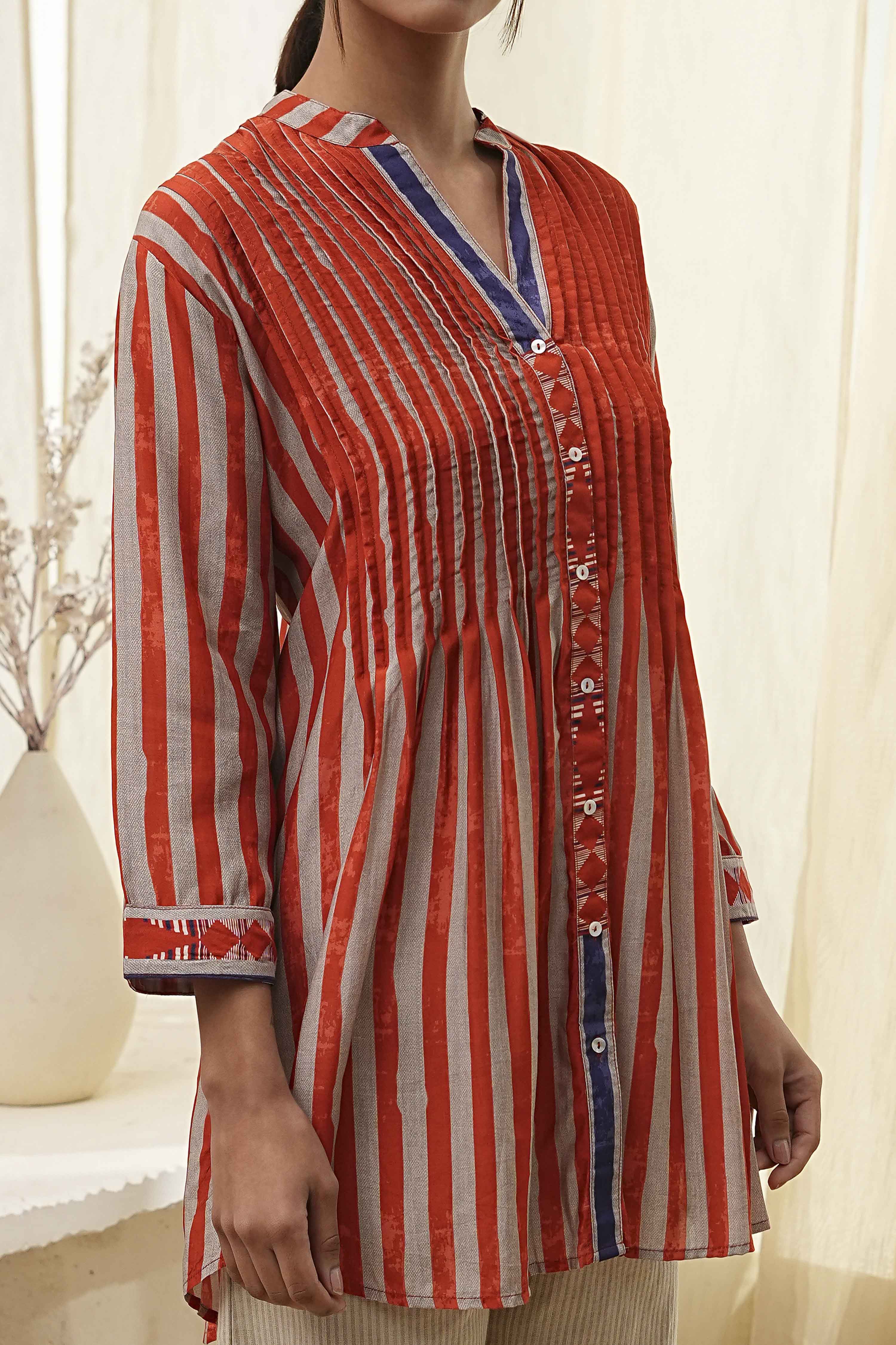 Orange Modal Printed Shirt-Style Short Kurta image number 1