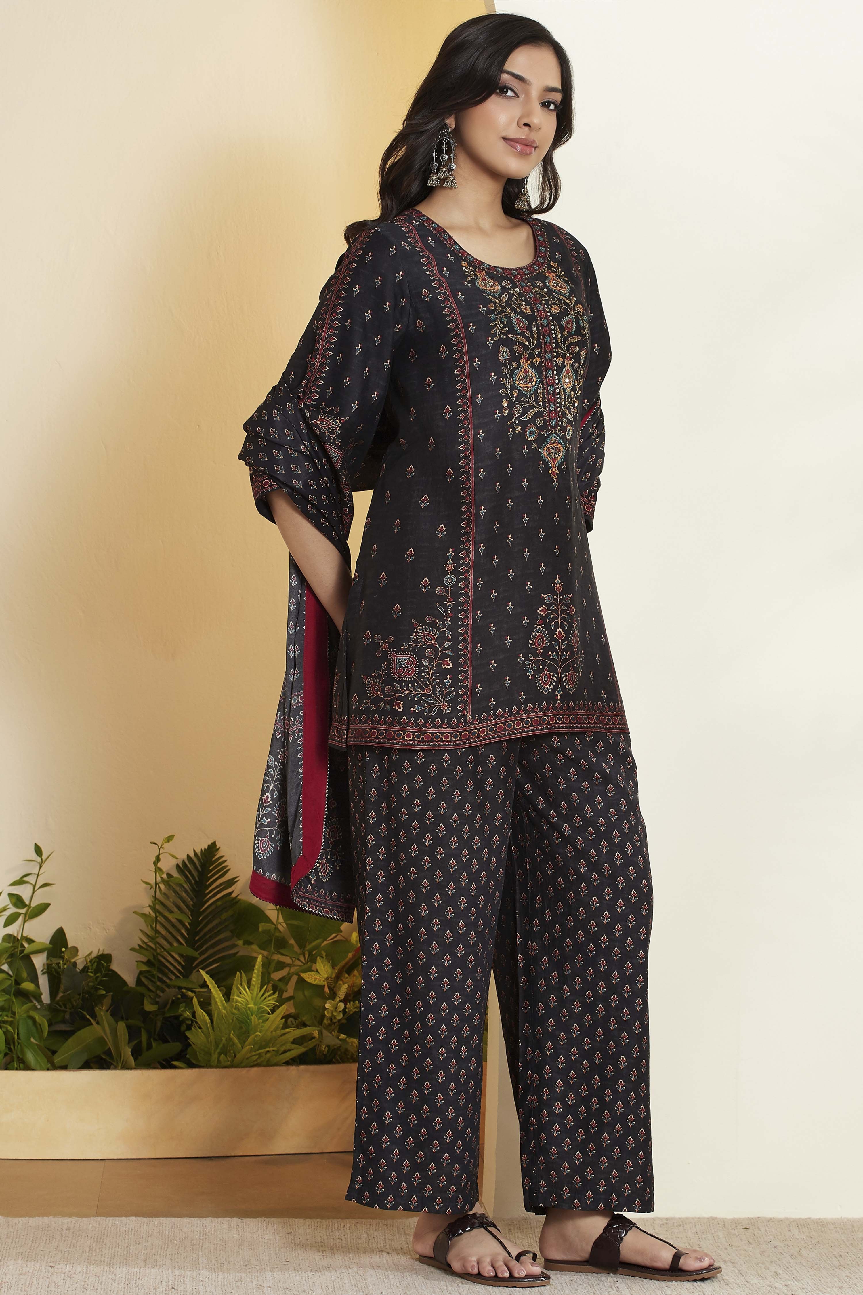 Black Viscose Blend Printed Straight Kurta Set image number 5
