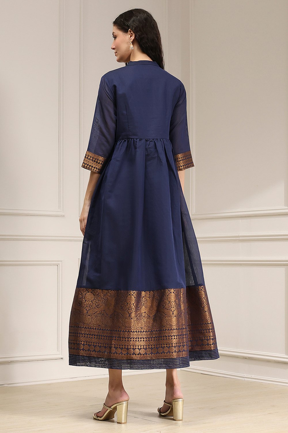 Green Yarn-Dyed Flared Kurta image number 3