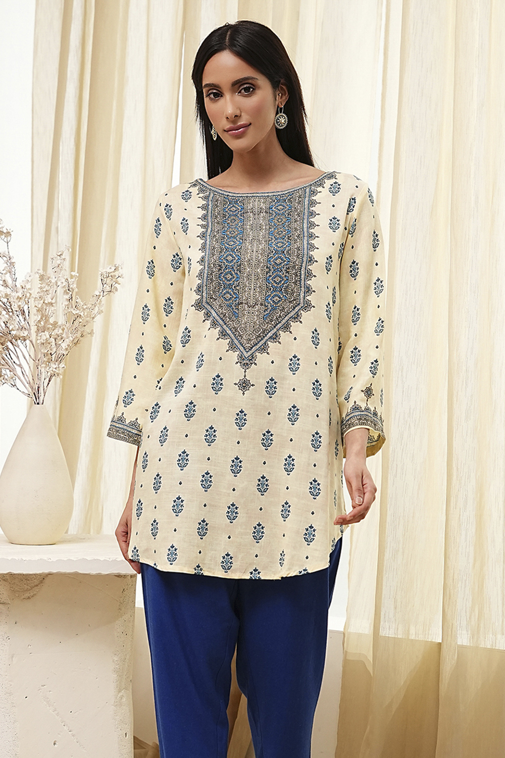 Beige Viscose Printed Straight  Short Kurta image number 5