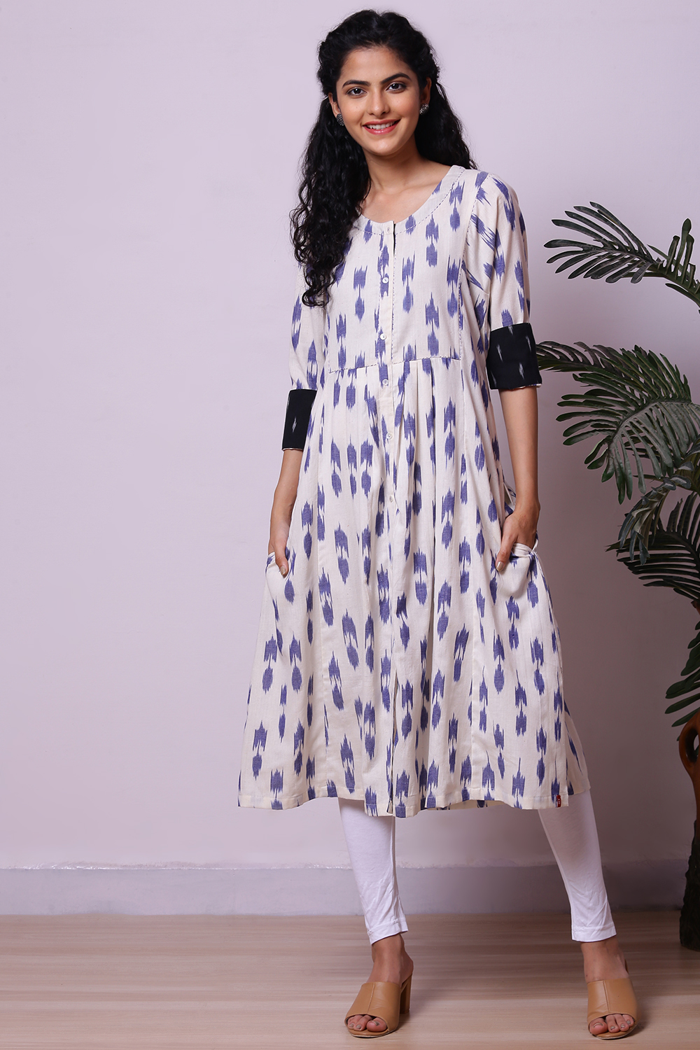 Off White Cotton Yarndyed Kurta image number 0