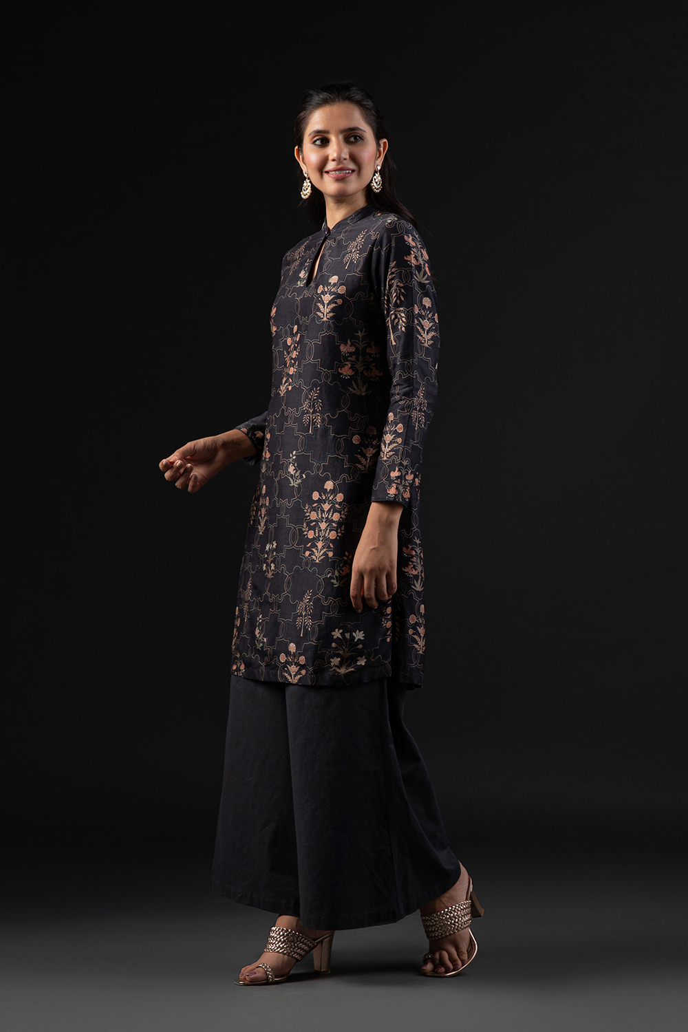 Rohit Bal Black Cotton Silk Straight Printed Kurta Set image number 3