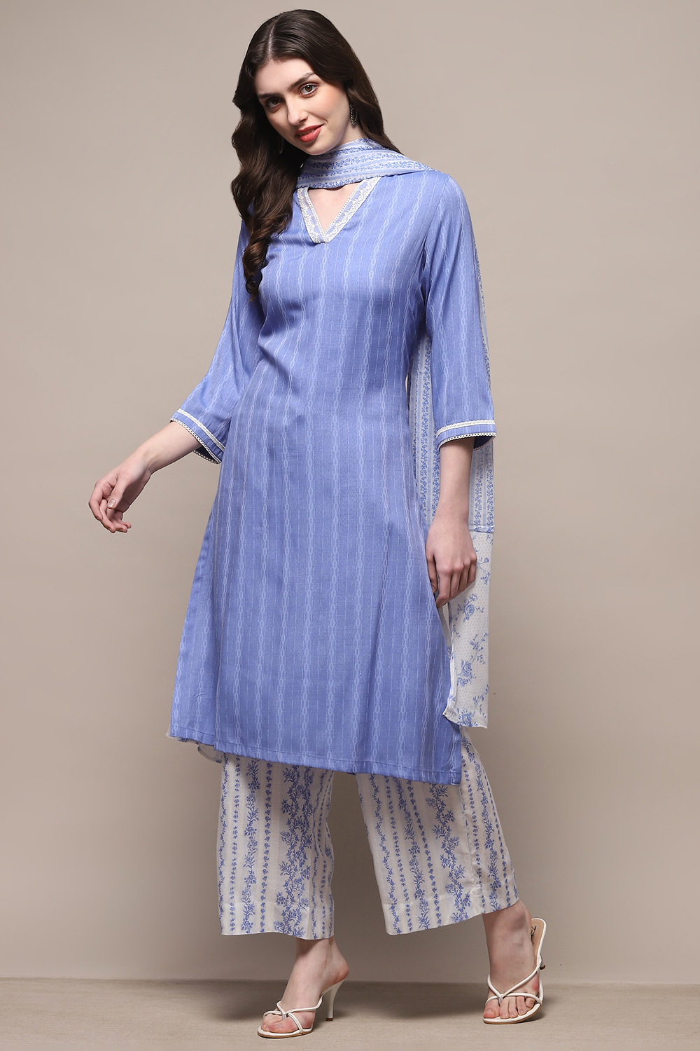 Blue Cotton Blend Straight Suit Set image number 4