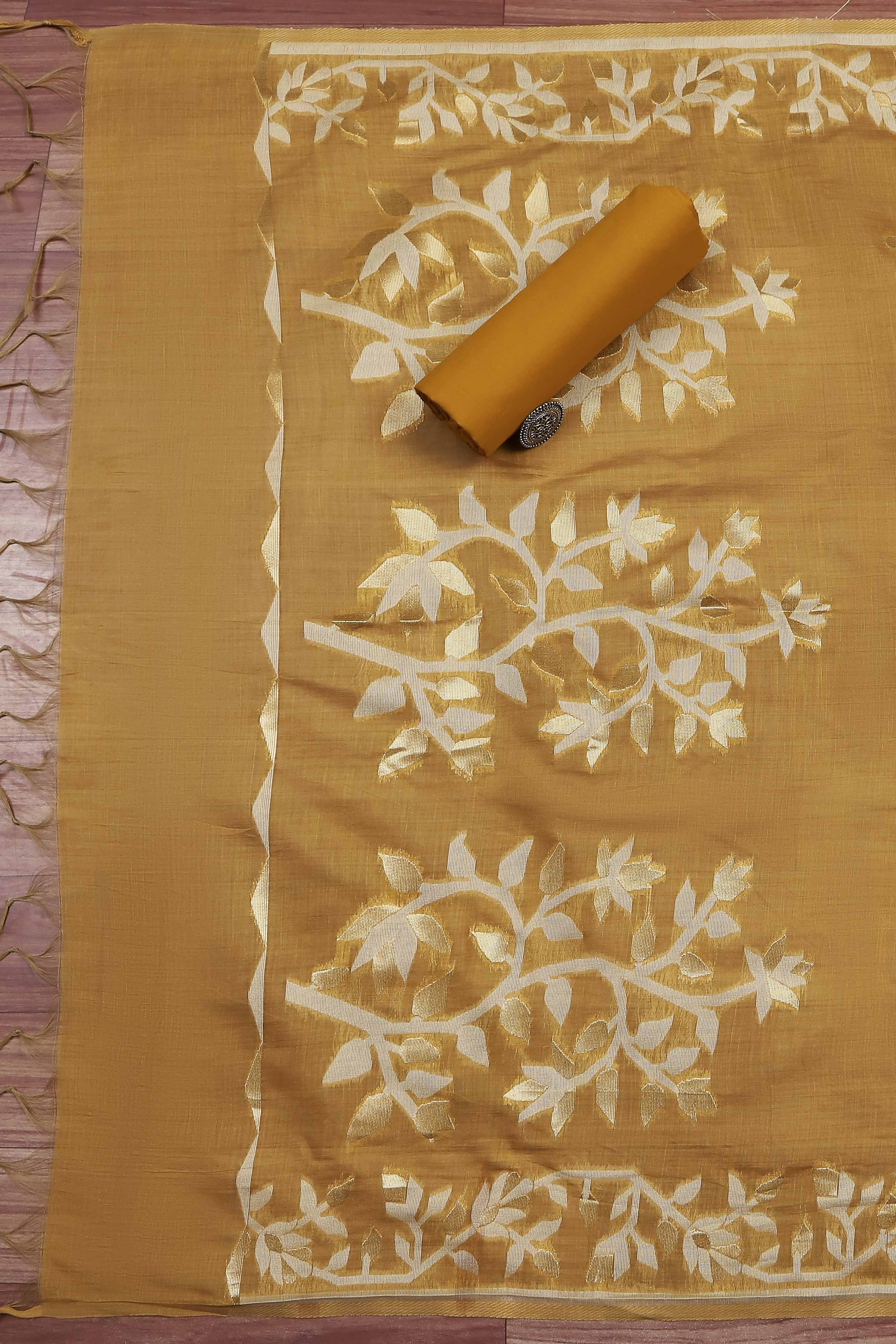 Green Cotton Jamdani Unstitched Suit Set image number 3