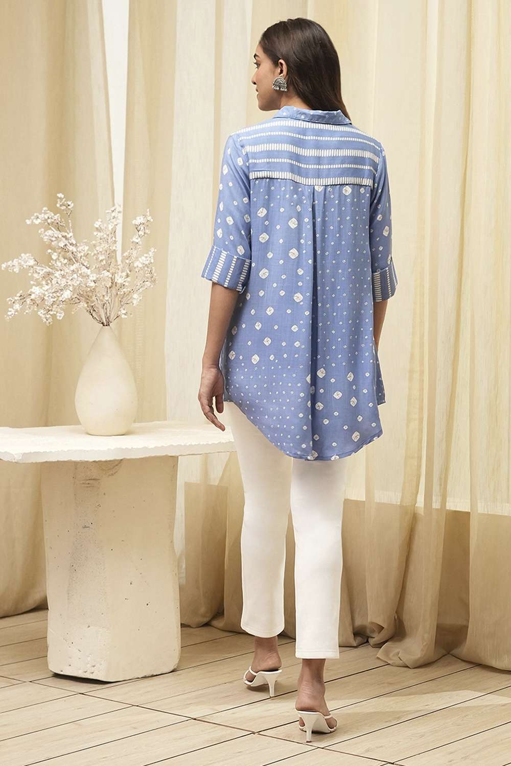 Blue Printed High-Low Short Kurta image number 3