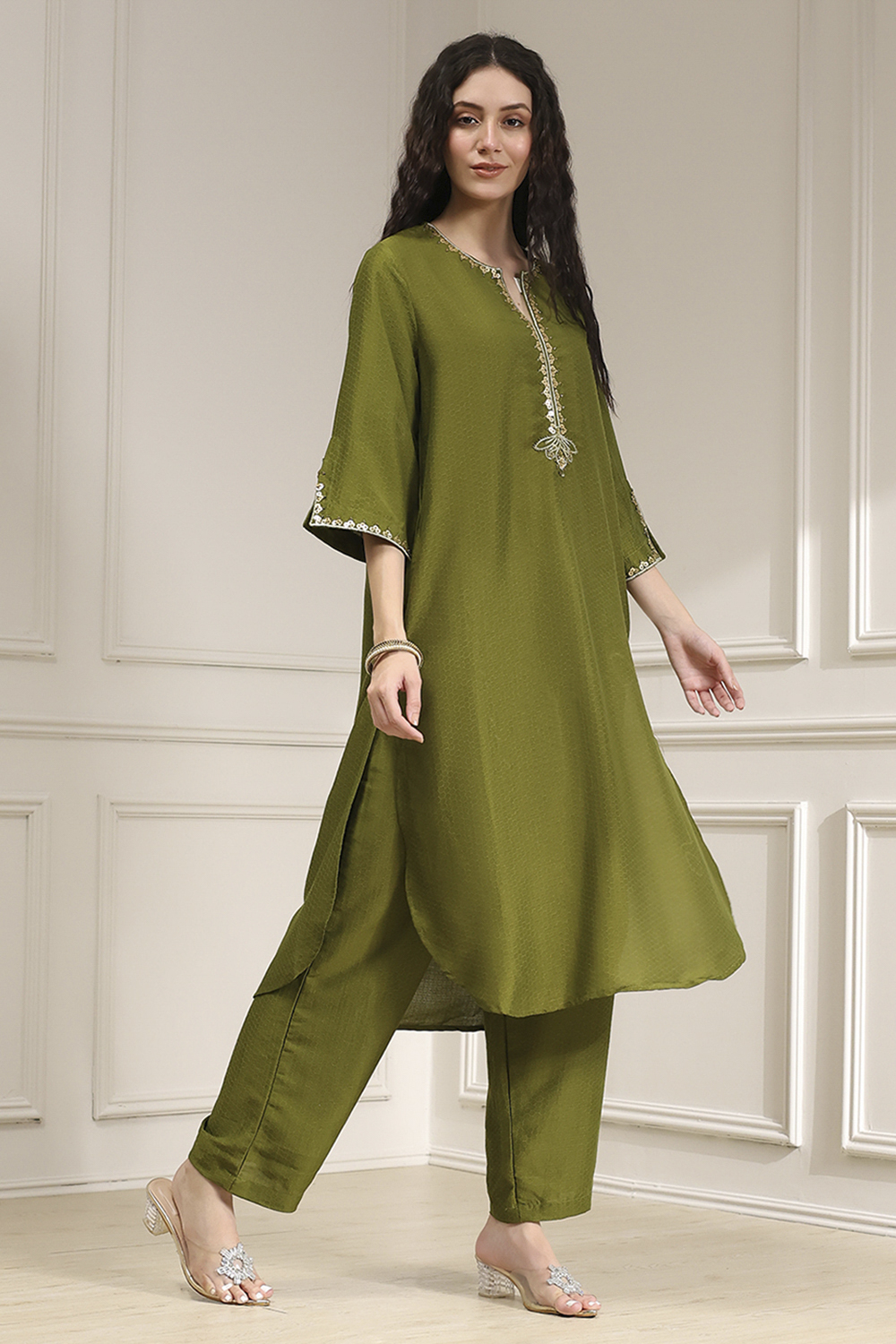 Indigo Blue Dyed Straight Kurta Set image number 5