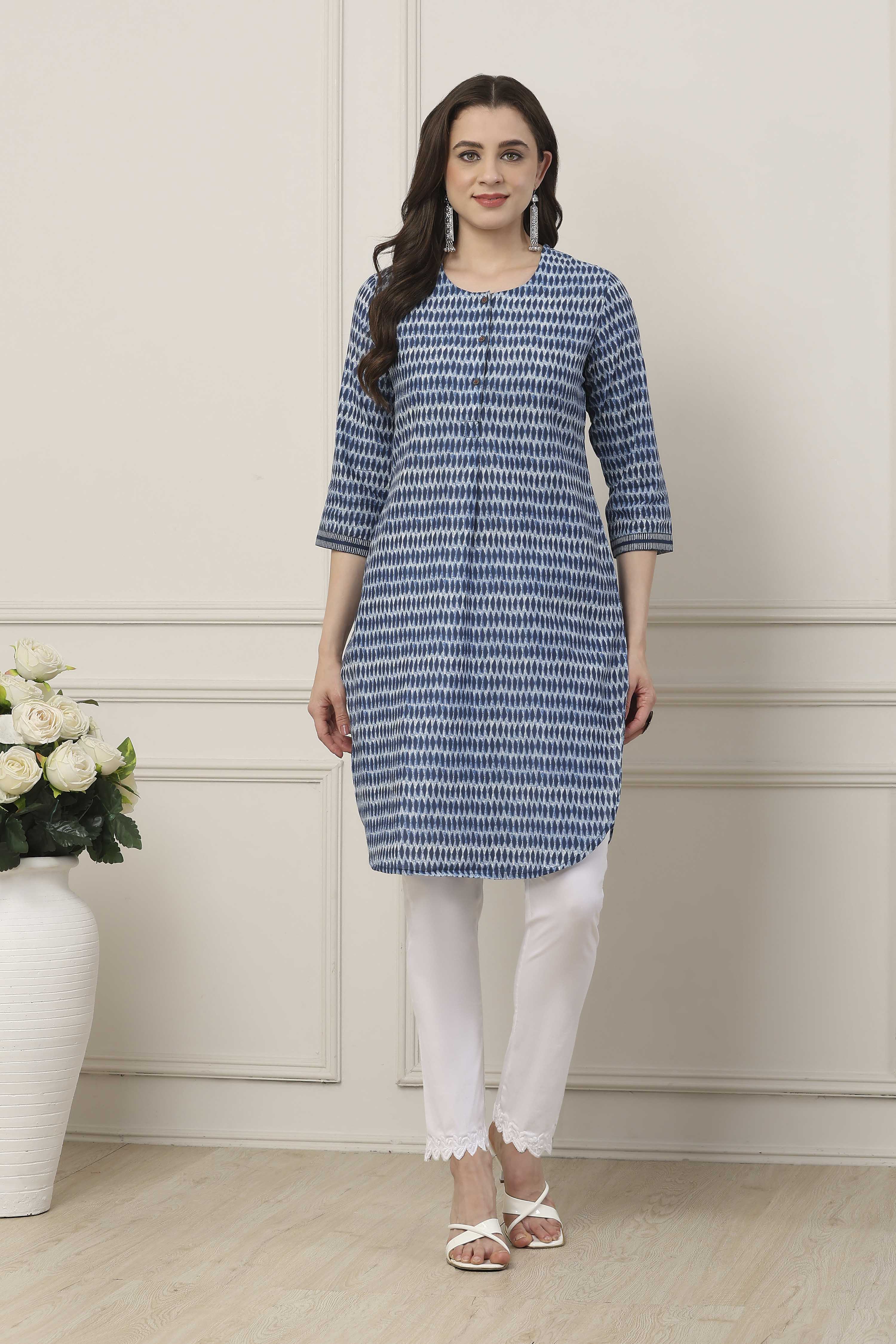Indigo Blue Geometric Printed Straight Kurta image number 5