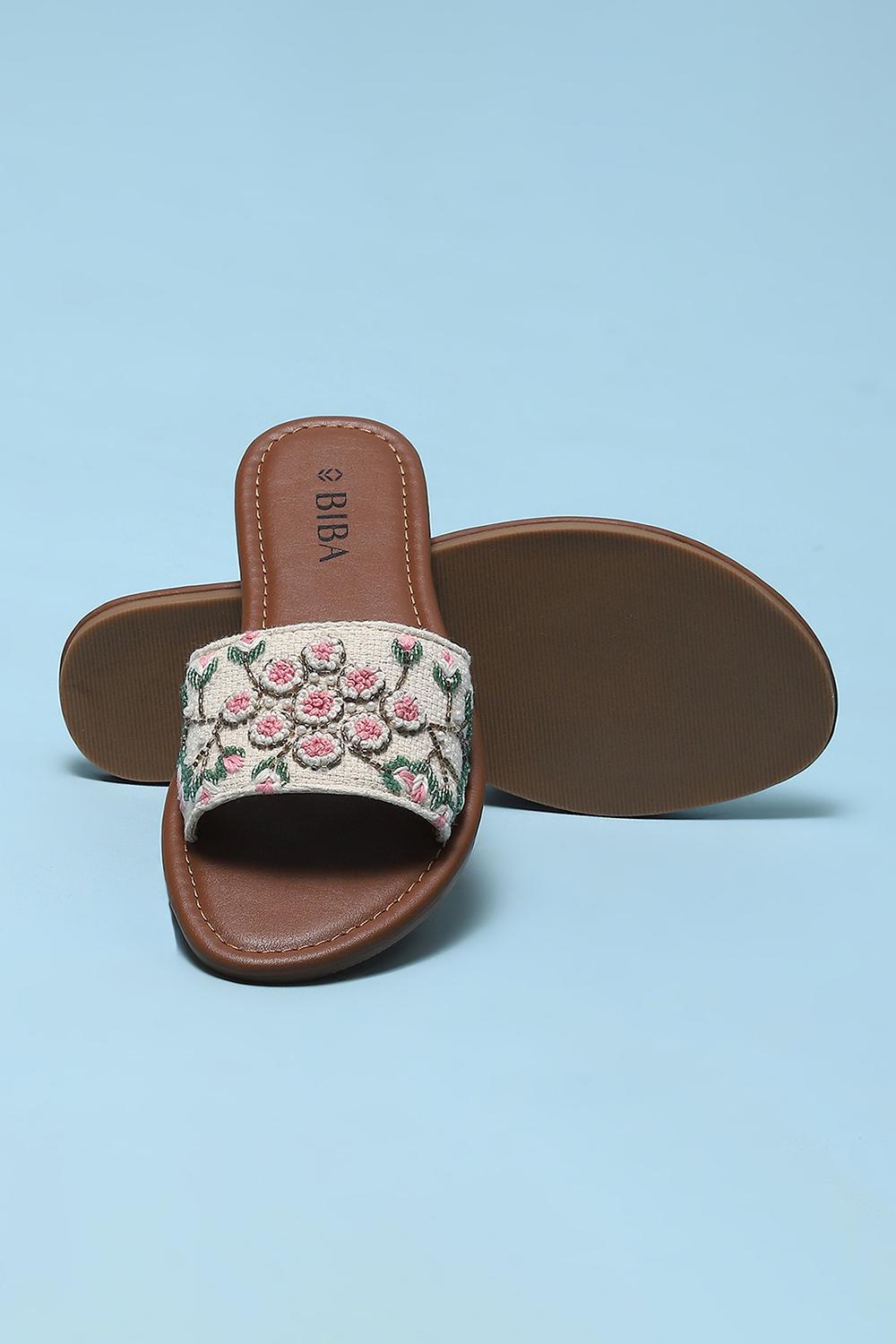 Off White Embroidered Sandals image number 3