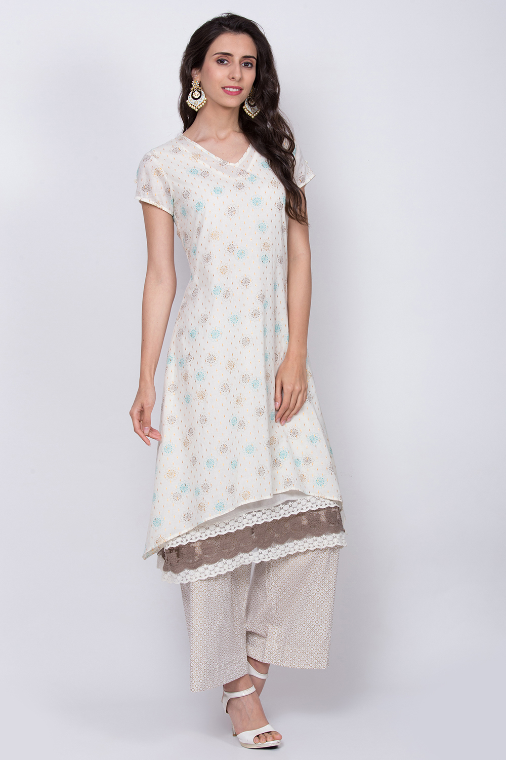 Off White Metallic Cotton A-Line Printed Kurta image number 0