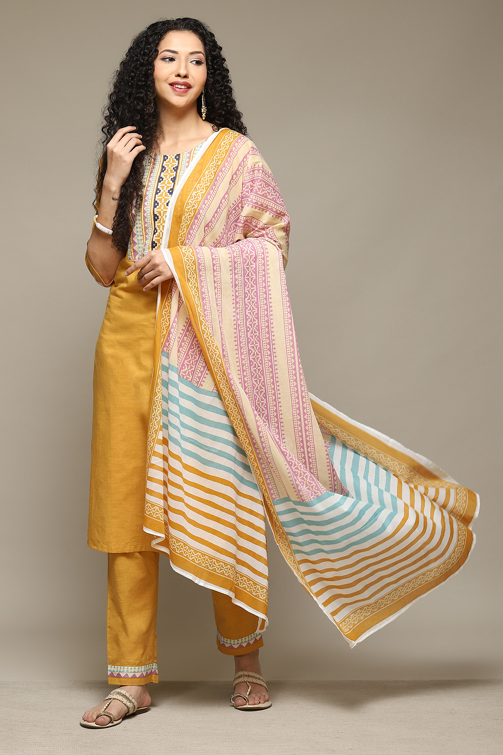 Black Cotton Straight Kurta Pant Suit Set image number 0