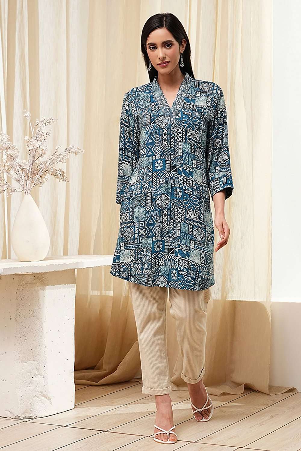 Teal Straight Short Kurta image number 0