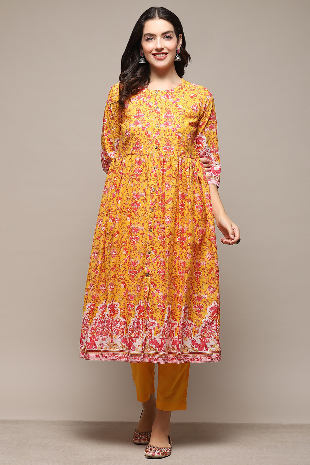 Green & Turquoise Cambric Flared Kurta Pant Suit Set image number 6