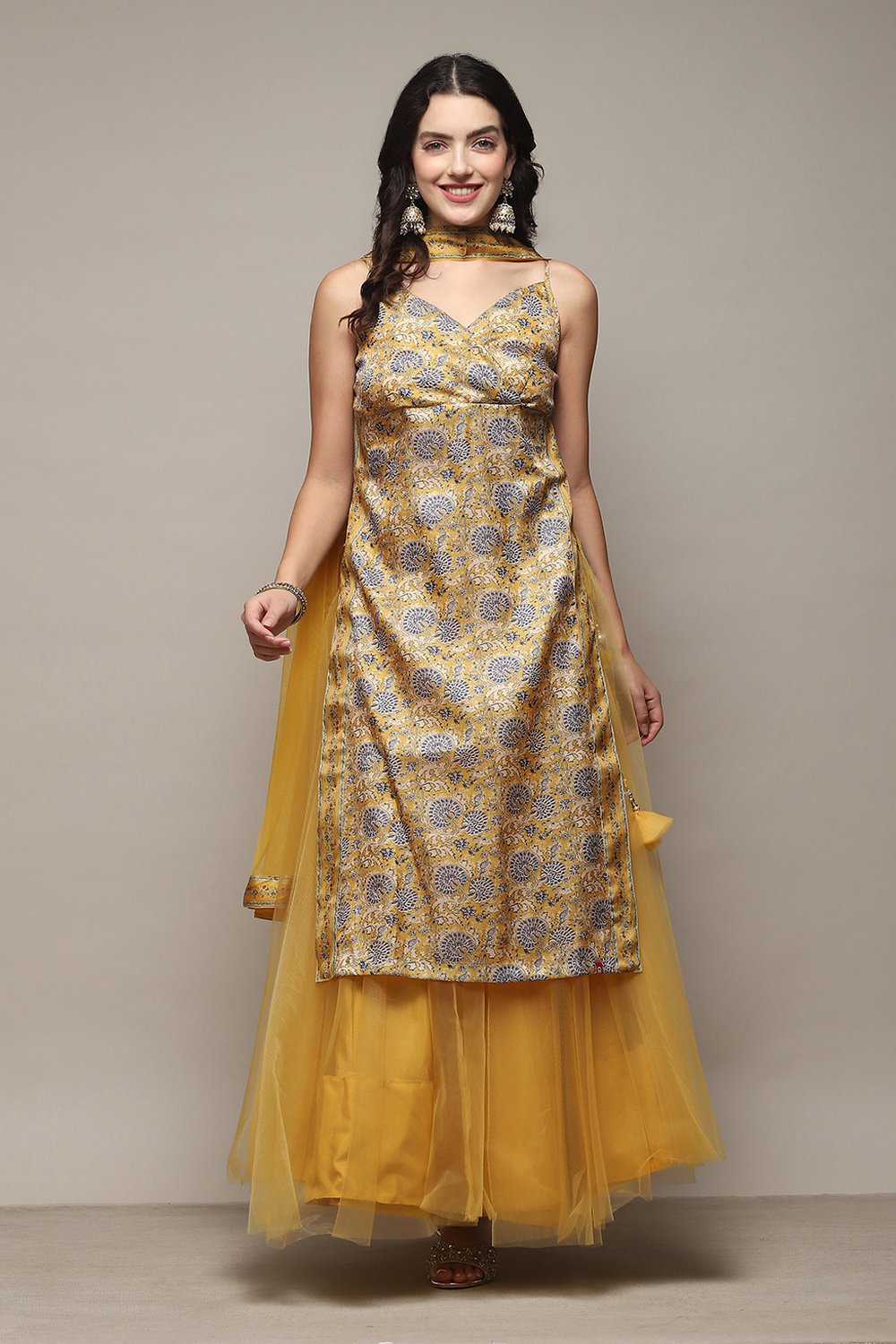 Yellow Poly Viscose Straight Kurta Skirt Suit Set image number 7