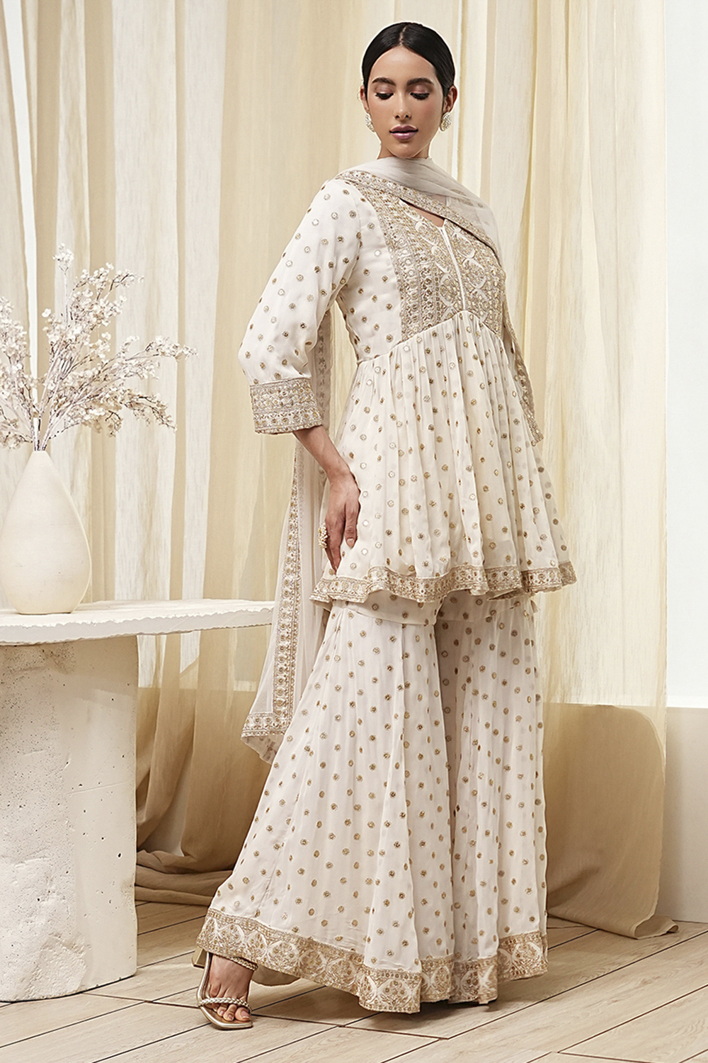 Ivory Viscose Straight Suit Set image number 4