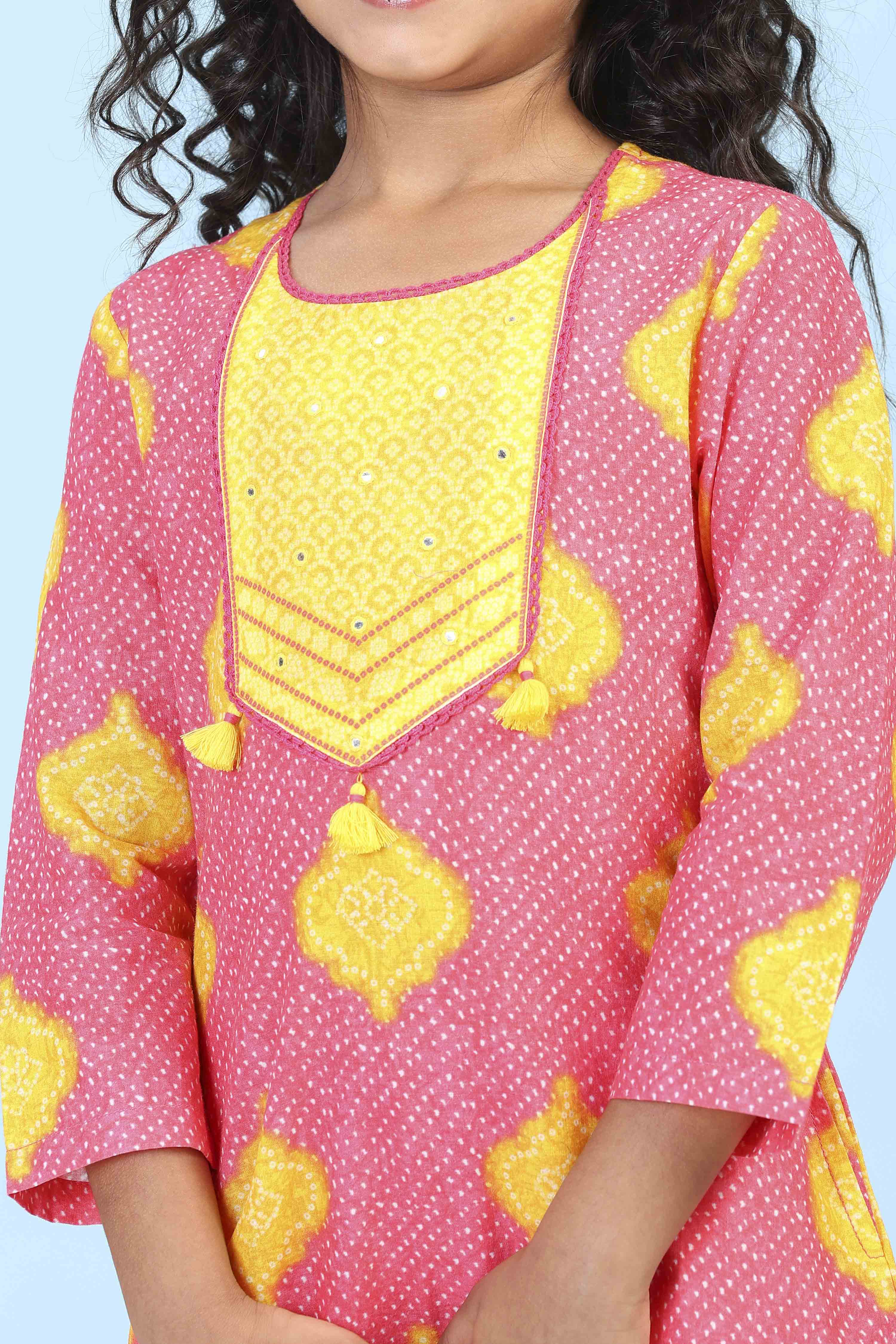Pink Cotton Printed Straight Suit Set image number 1