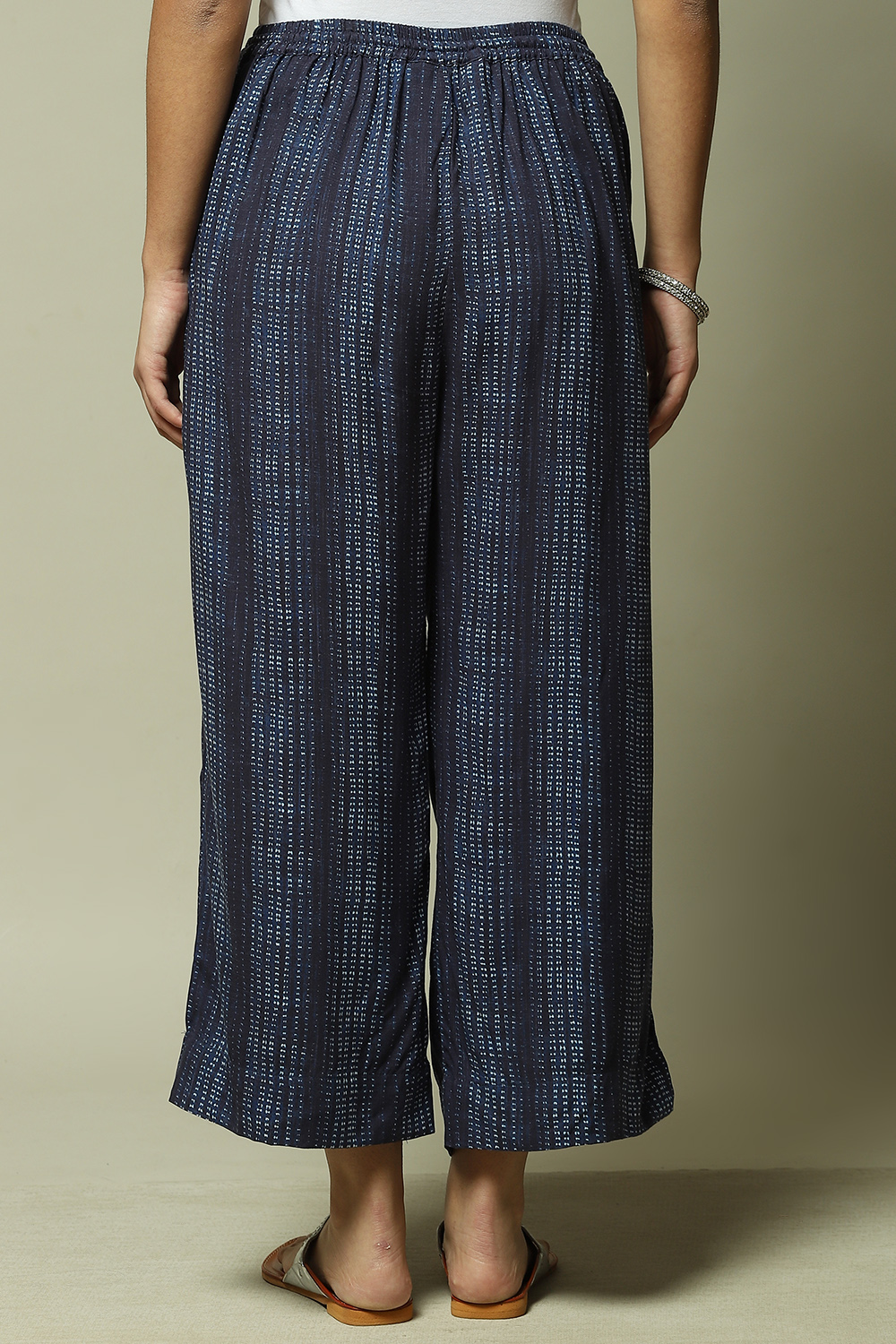 Indigo LIVA Straight Pants image number 4