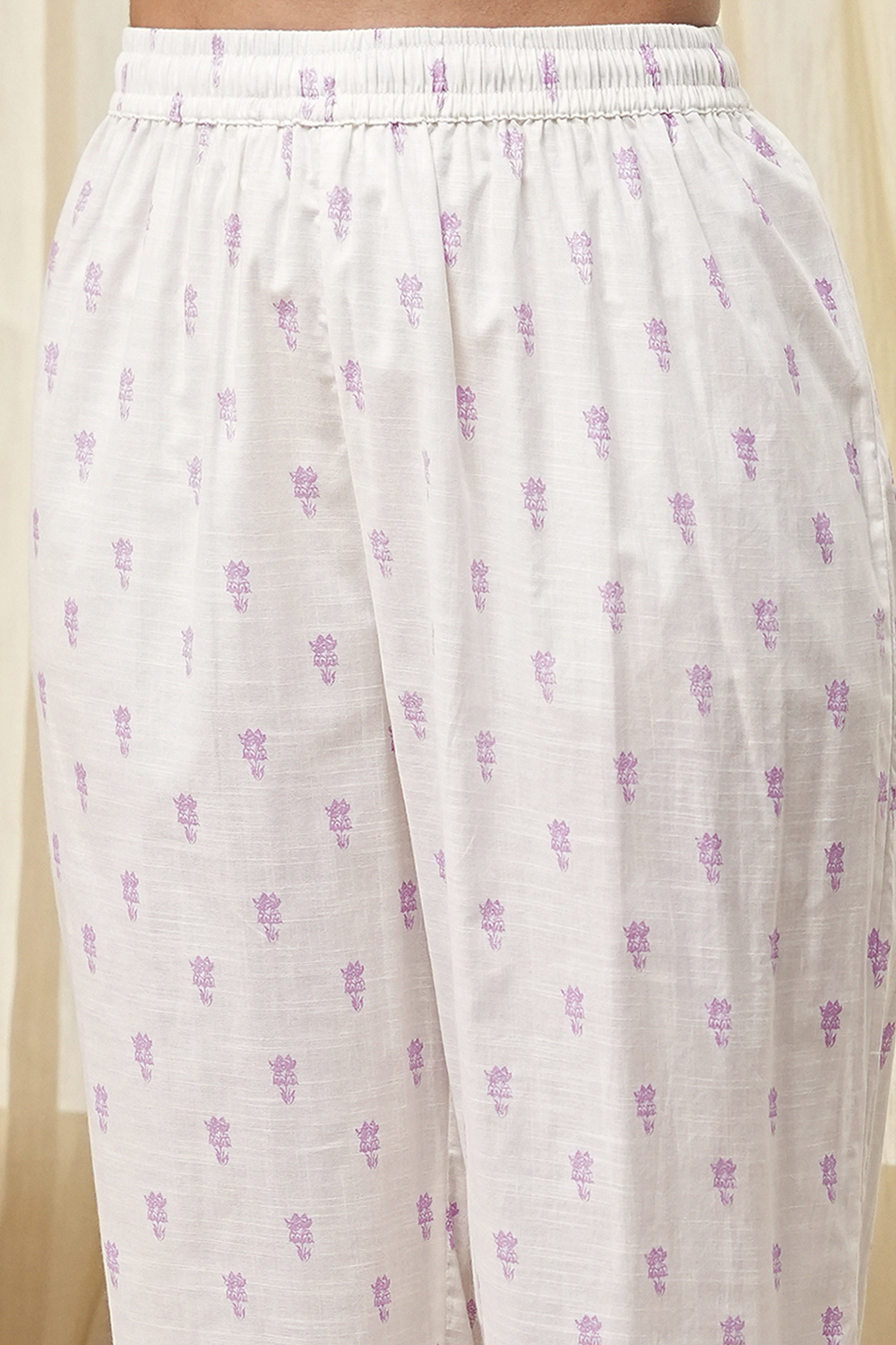 White and Pink Cotton Printed Straight Suit Set image number 2