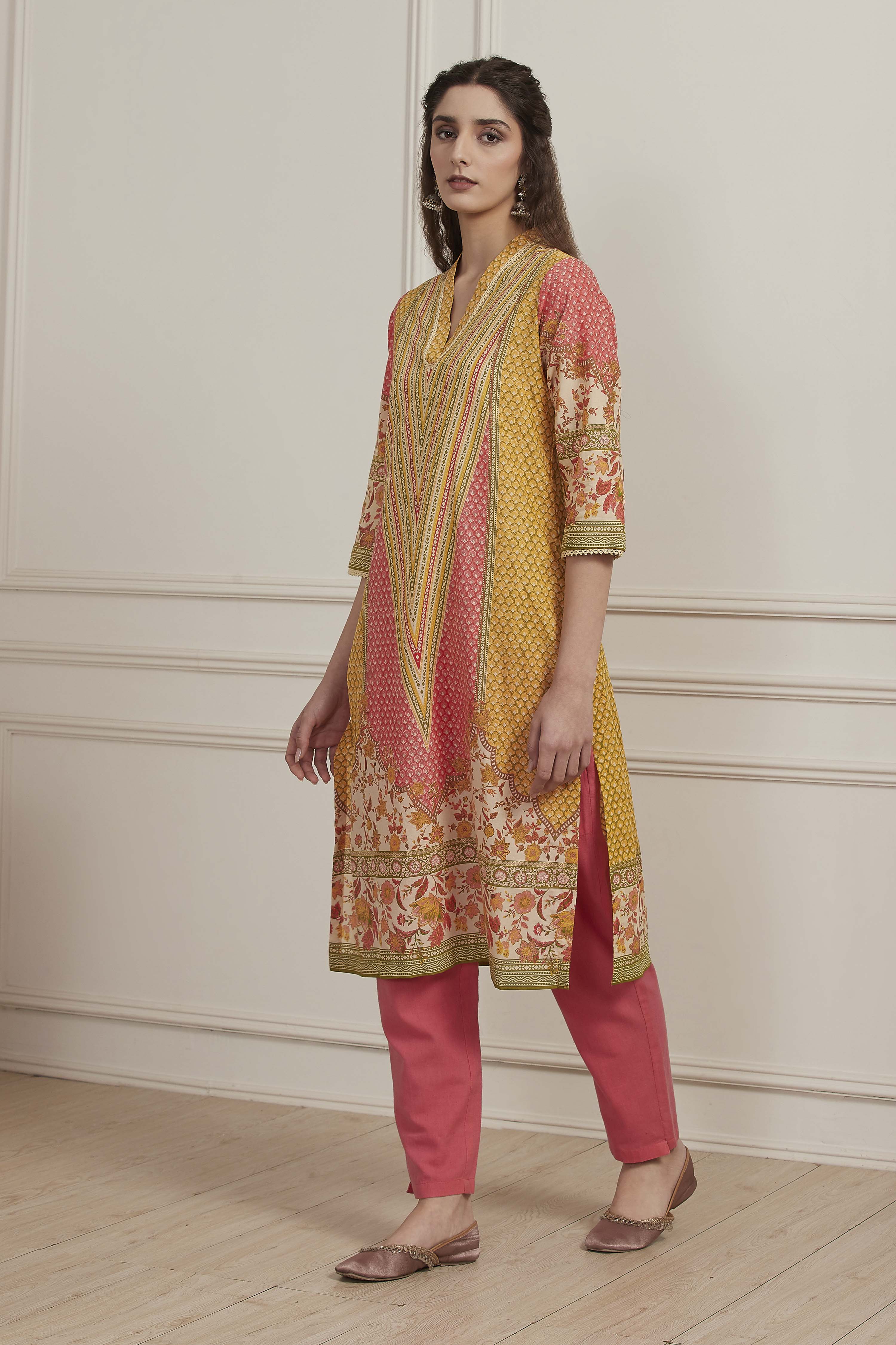 Red Cotton Straight Kurta image number 2