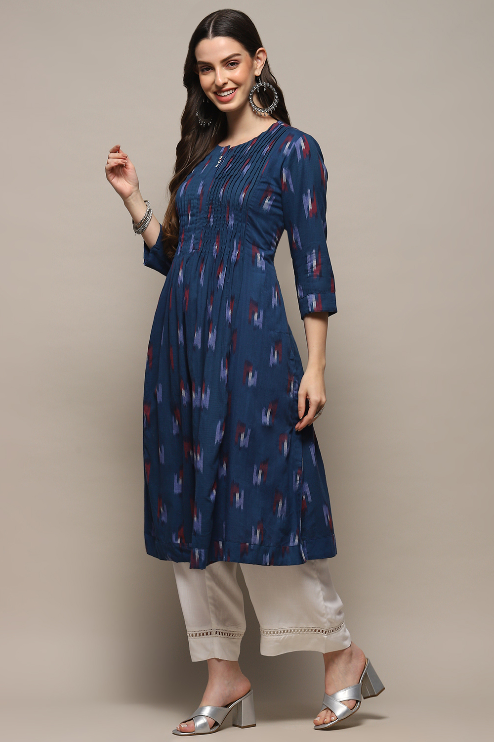 Navy Blue Cotton Printed Yard-Dyed Straight Kurta image number 2