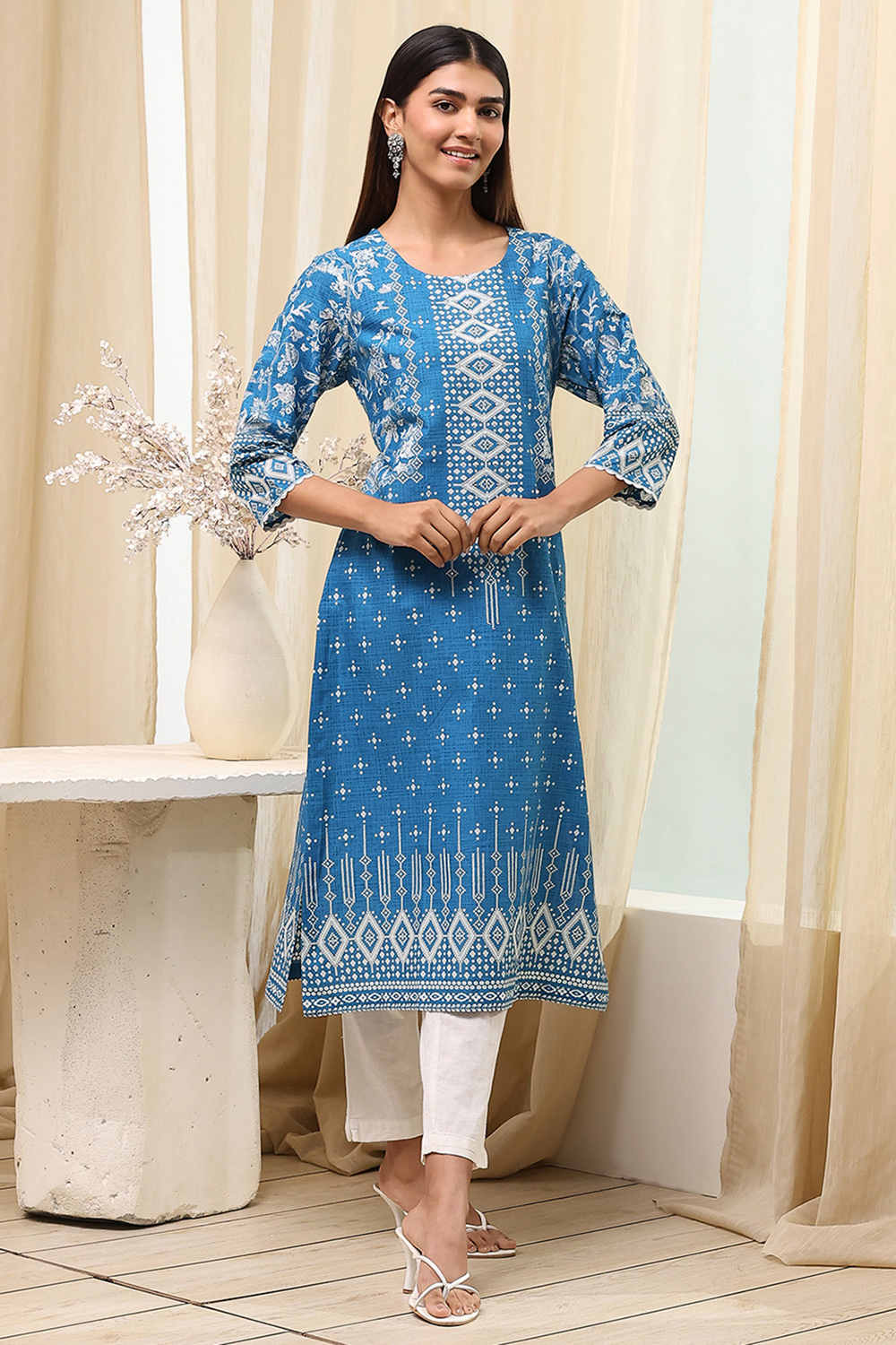 Blue Cotton Straight Kurta image number 5