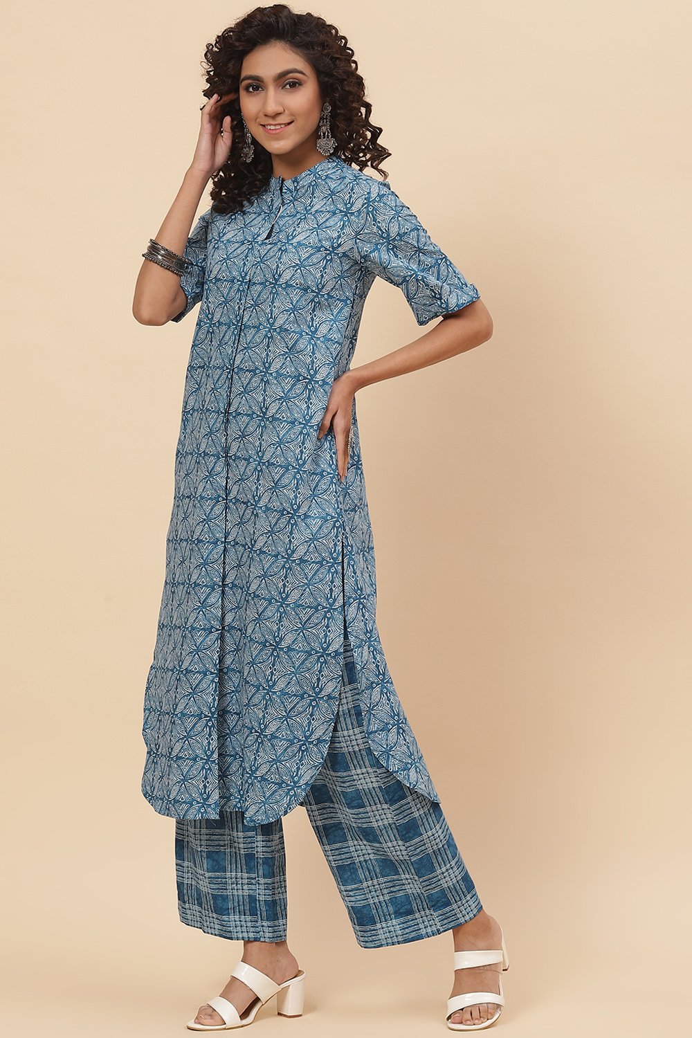 Indigo Cotton Straight Fusion Printed Kurta Set image number 3