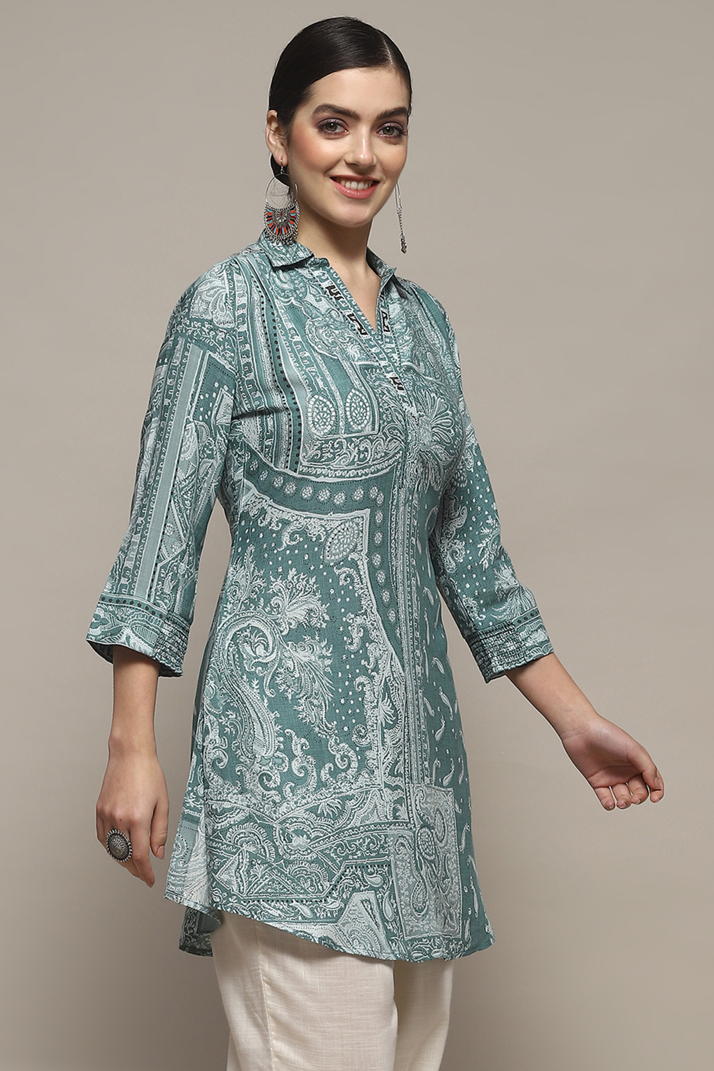 Navy Viscose Straight Kurti image number 4