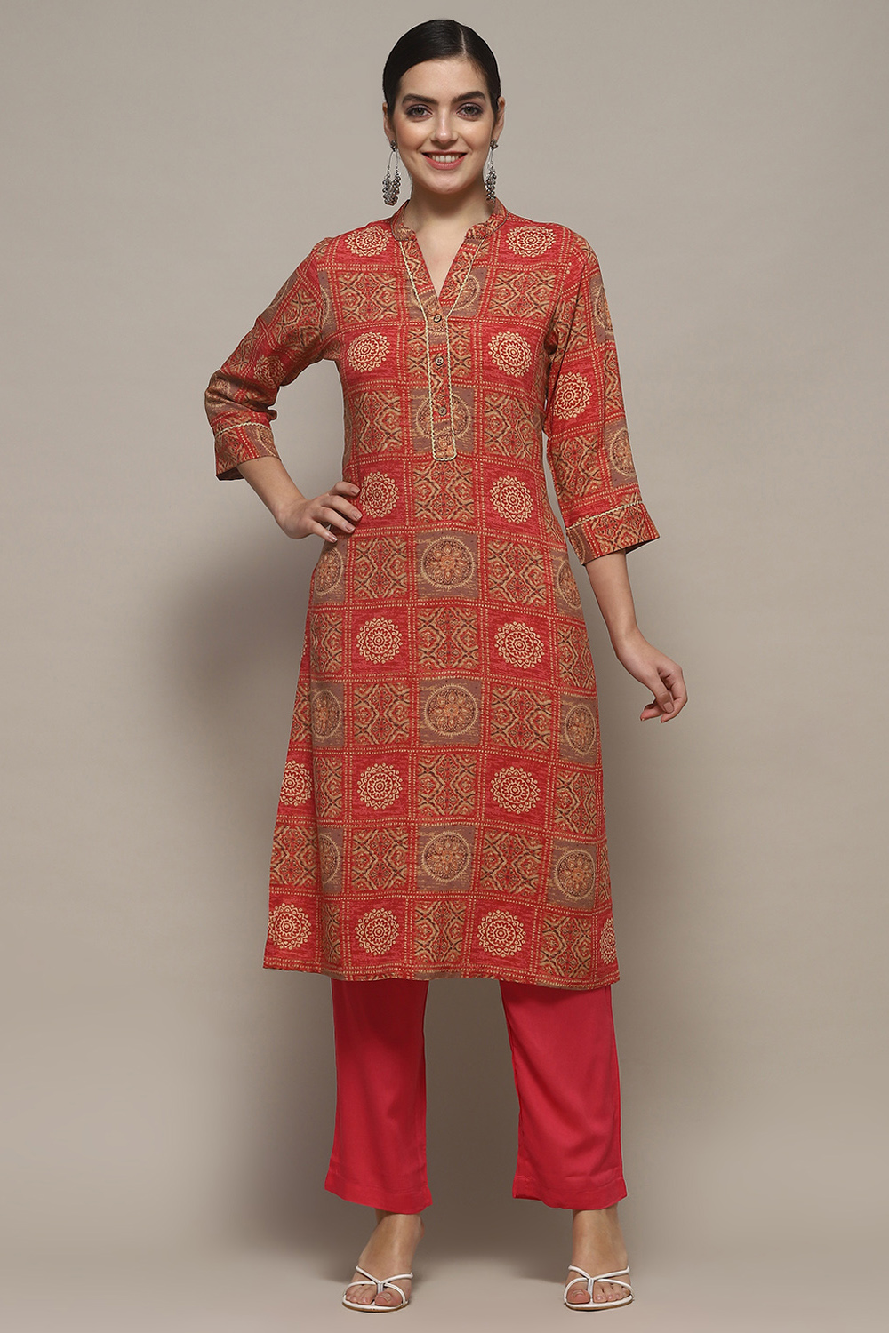 Red Rayon Straight Kurti image number 0