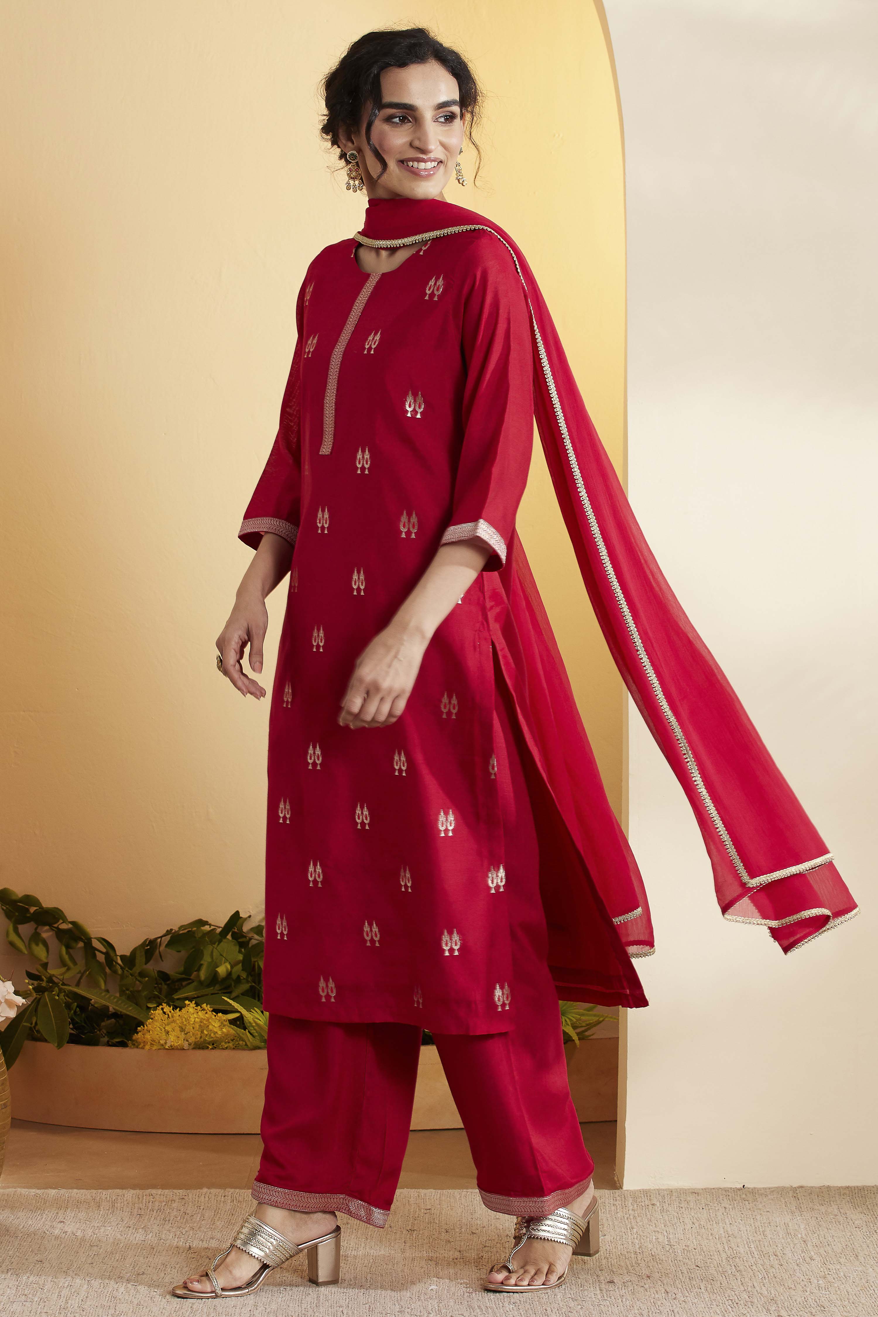 Black Yarndyed Straight Kurta Set image number 3