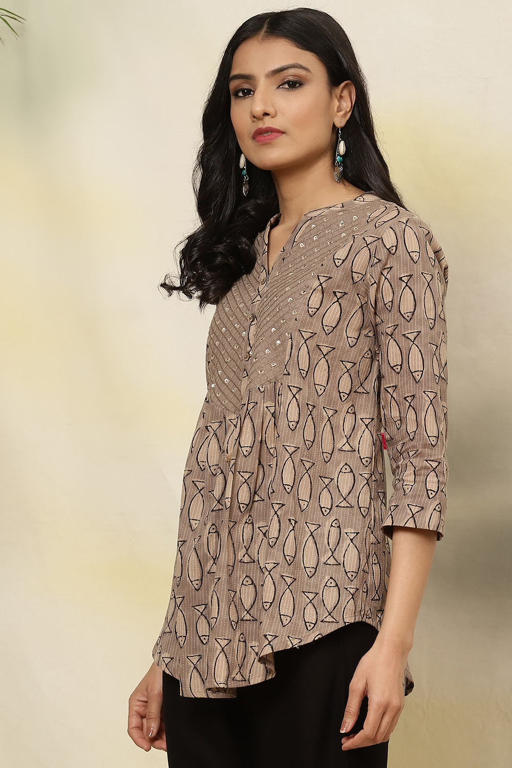 Carbon Cotton Straight Printed Short Kurti image number 2