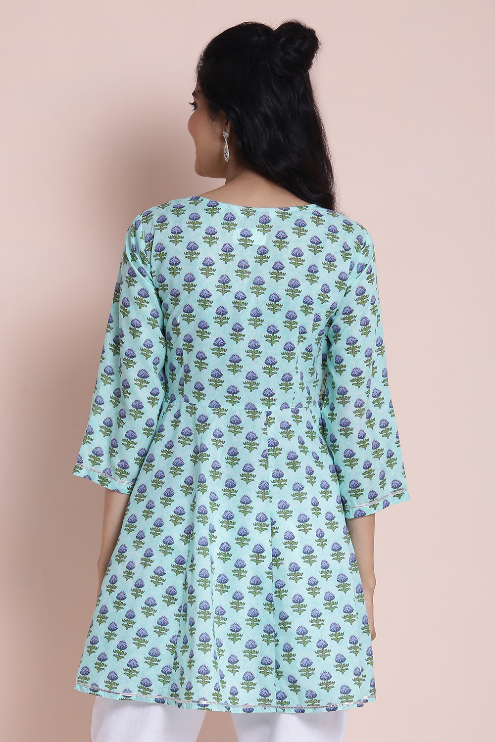 Mint Cotton Printed Kurti image number 6