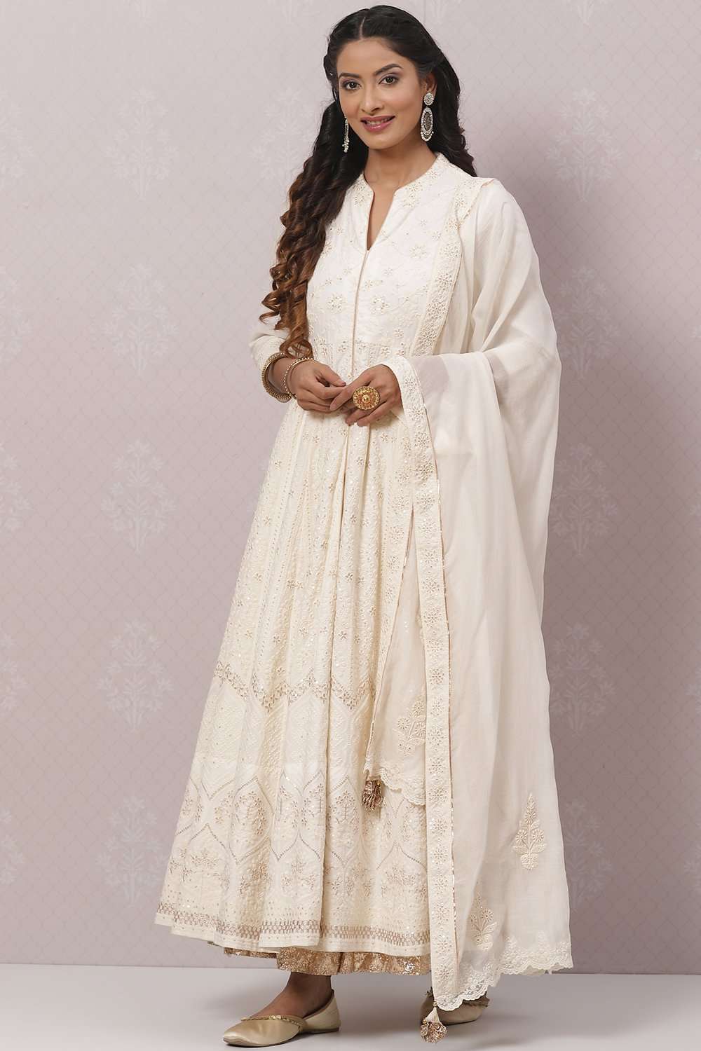 Off White Flared Kurta Skirt Kurta Skirt Suit Set image number 5