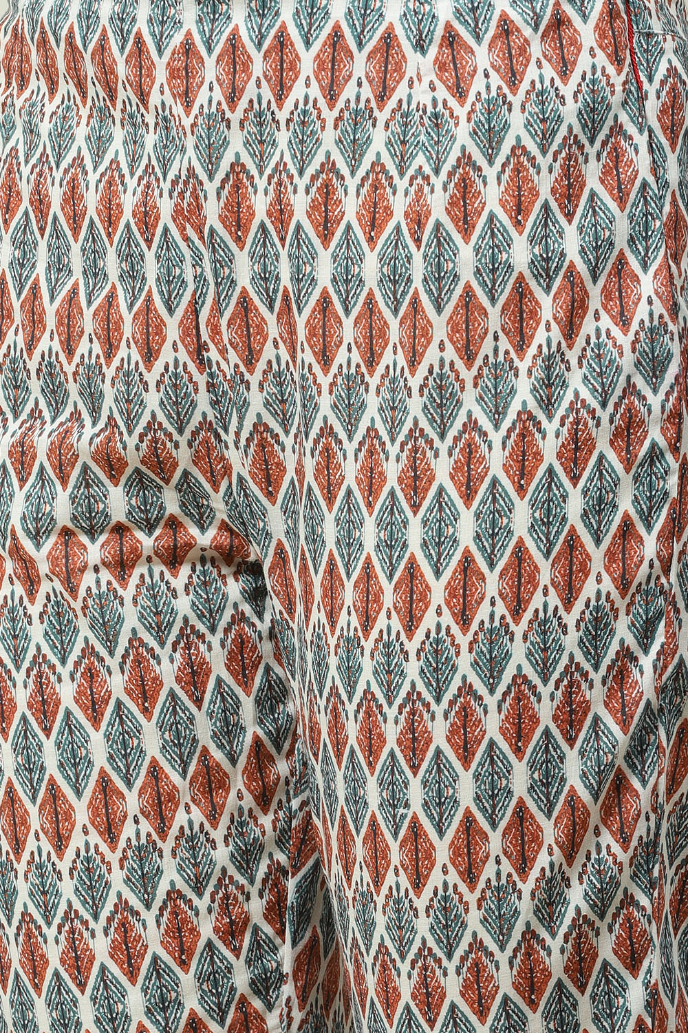 White Printed Cotton A-Line Kurta Slim Pant Suit Set image number 2