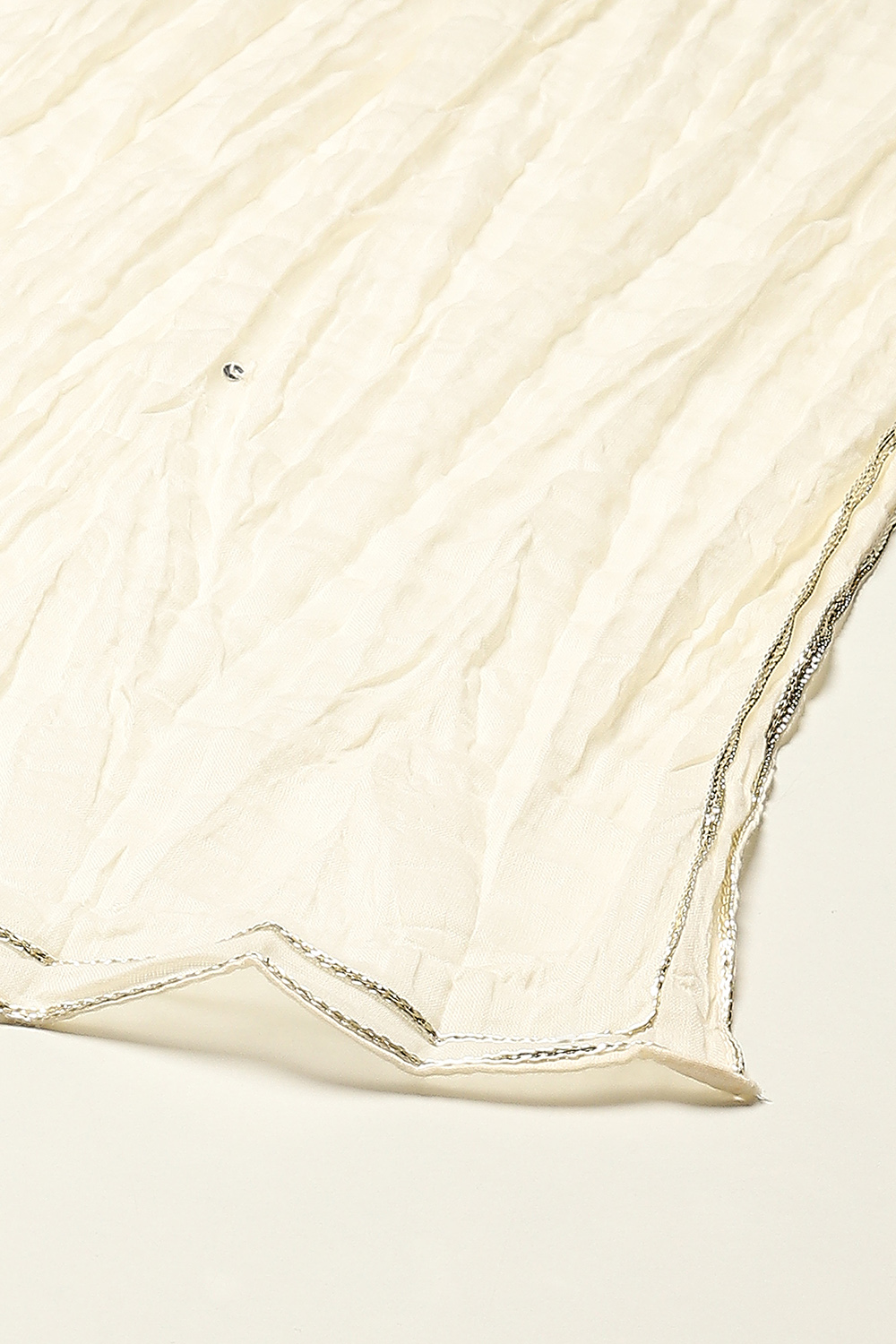 Off White Cotton Blend Layered Kurta Churidar Suit Set image number 3