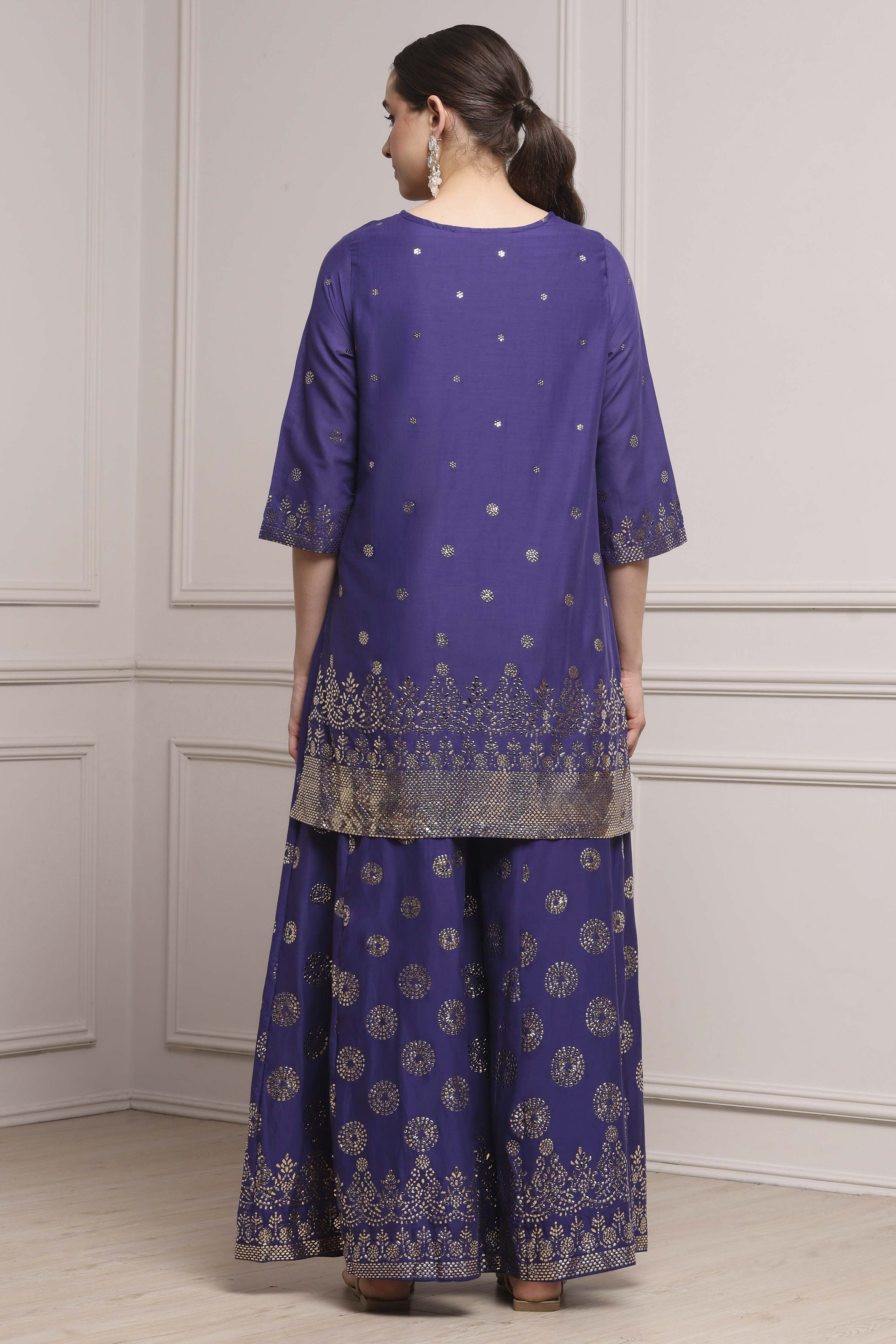 Green Cotton Metallic Pattern Sharara Suit Set image number 4