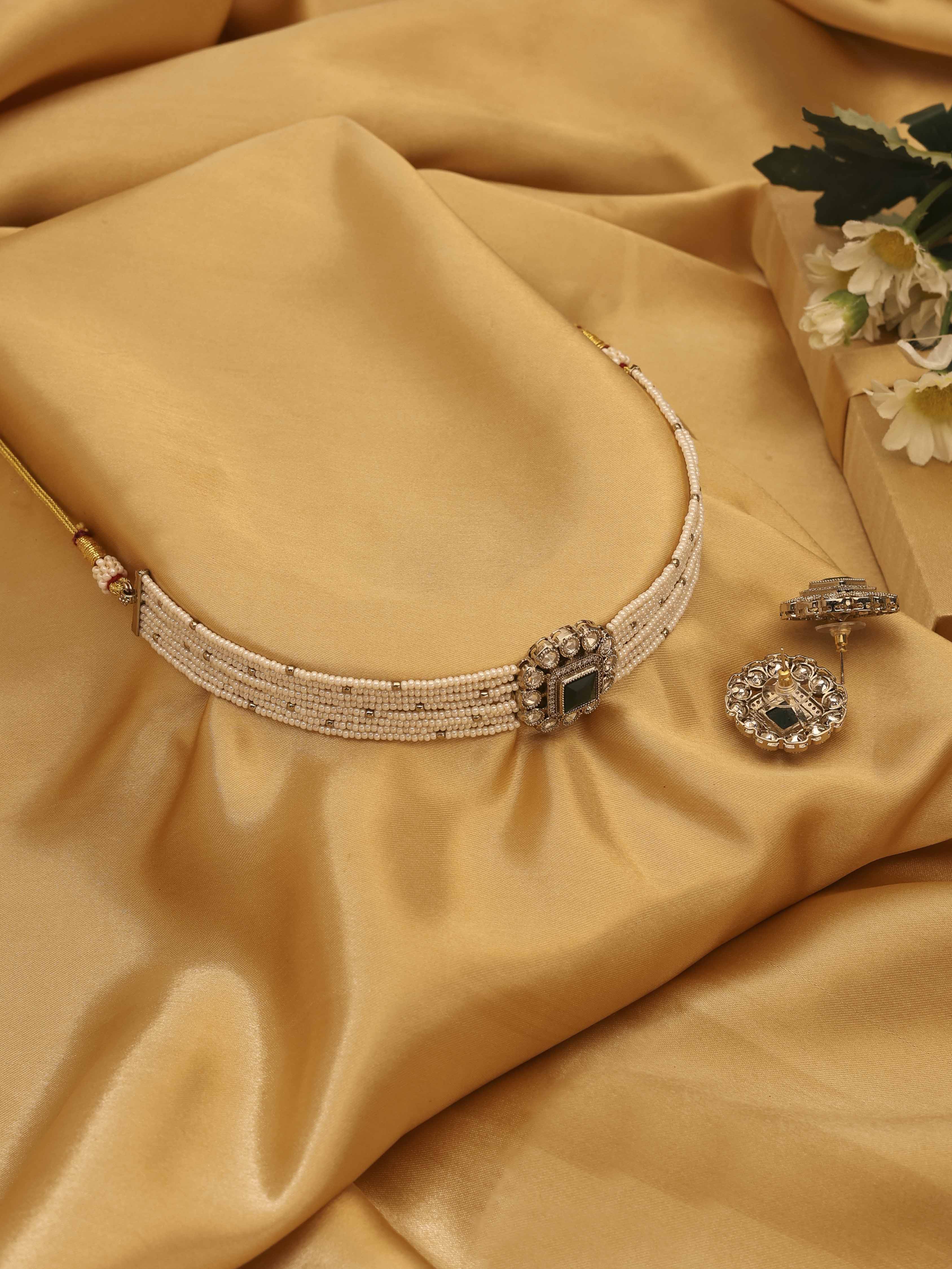 Green Gold Plated Brass Choker Set image number 2