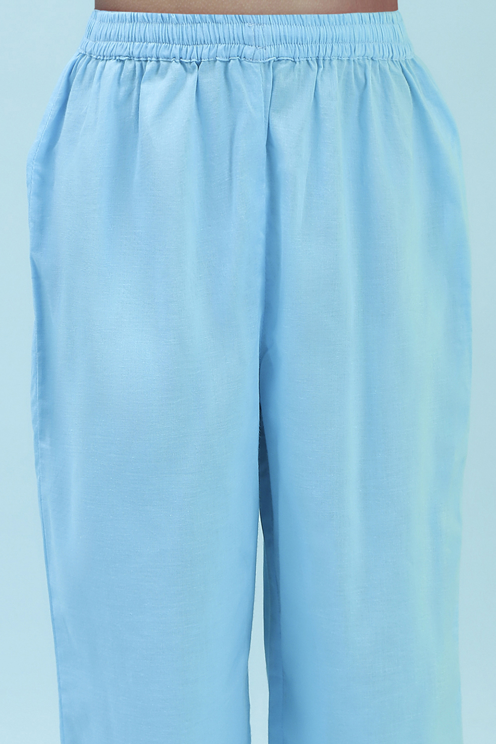 White Cotton Gathered Suit Set image number 2