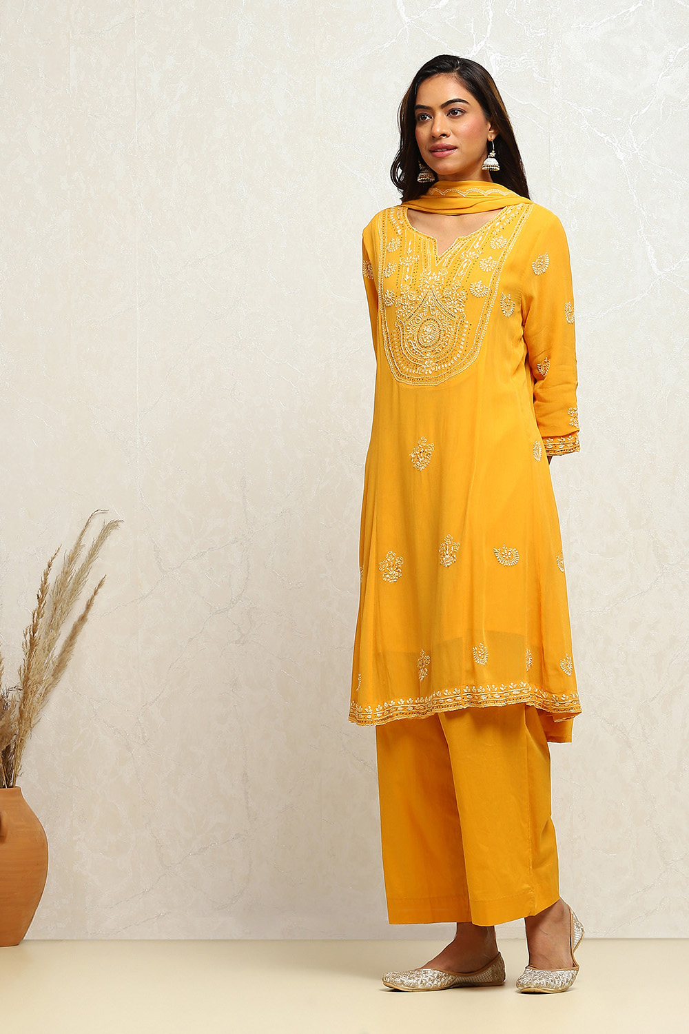 Pink Embroidered Kalidar Suit Set image number 3