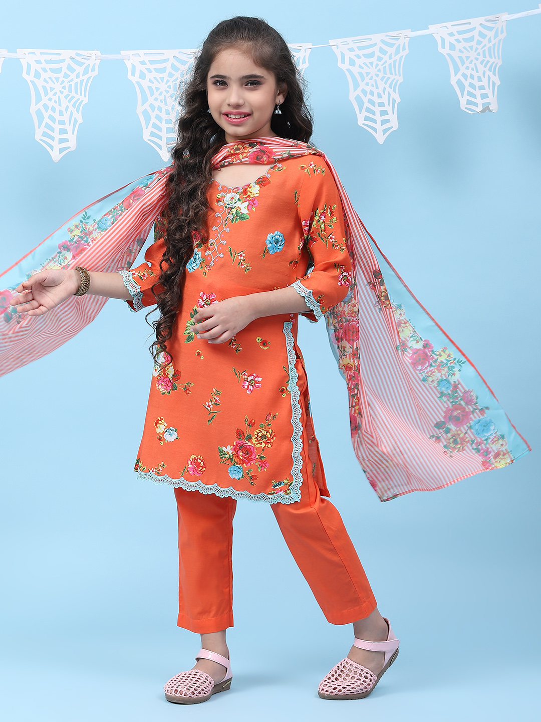 Orange Art Silk Straight Kurta Regular Pants Suit Set image number 6