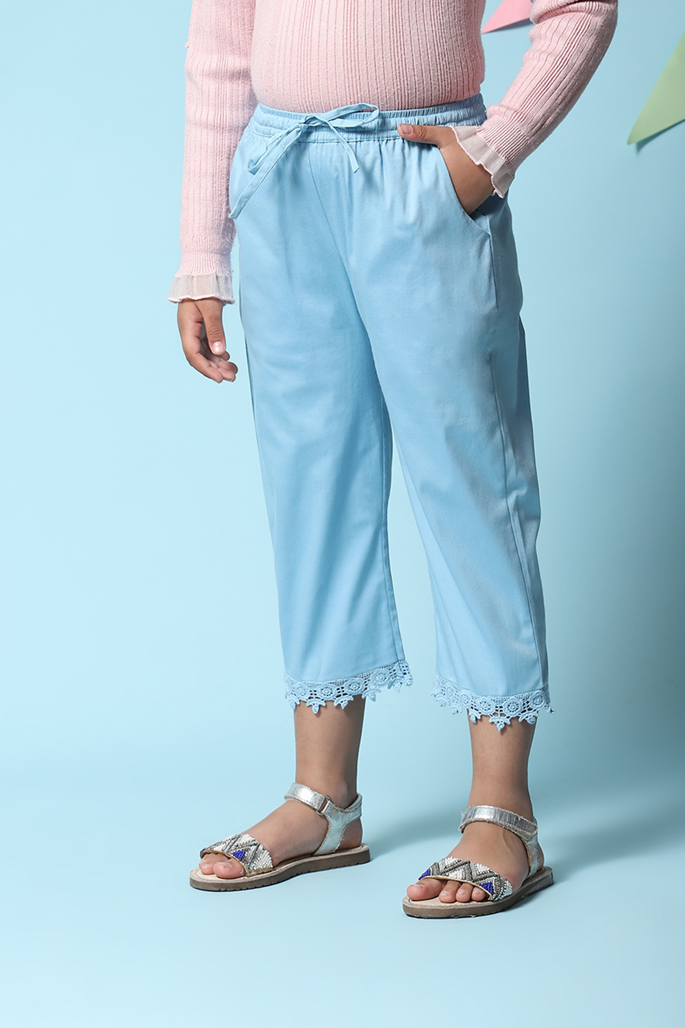 Pink Cotton Blend Capris image number 2