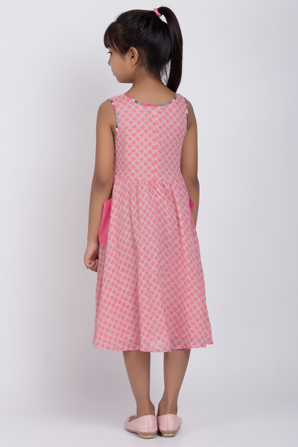 Pink Cotton Flared Printed Dress image number 4