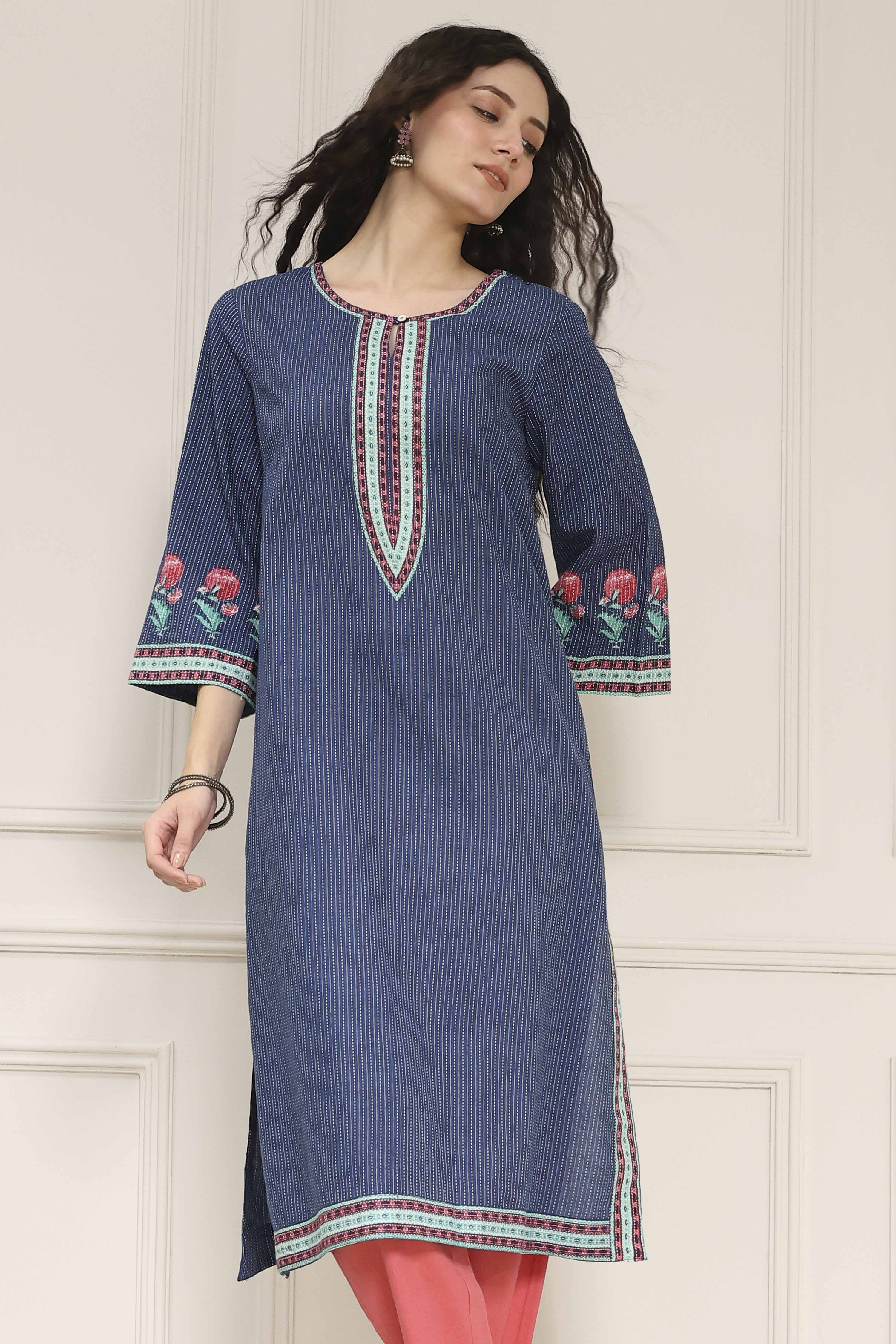 Indigo Blue Cotton Printed Straight Kurta image number 5
