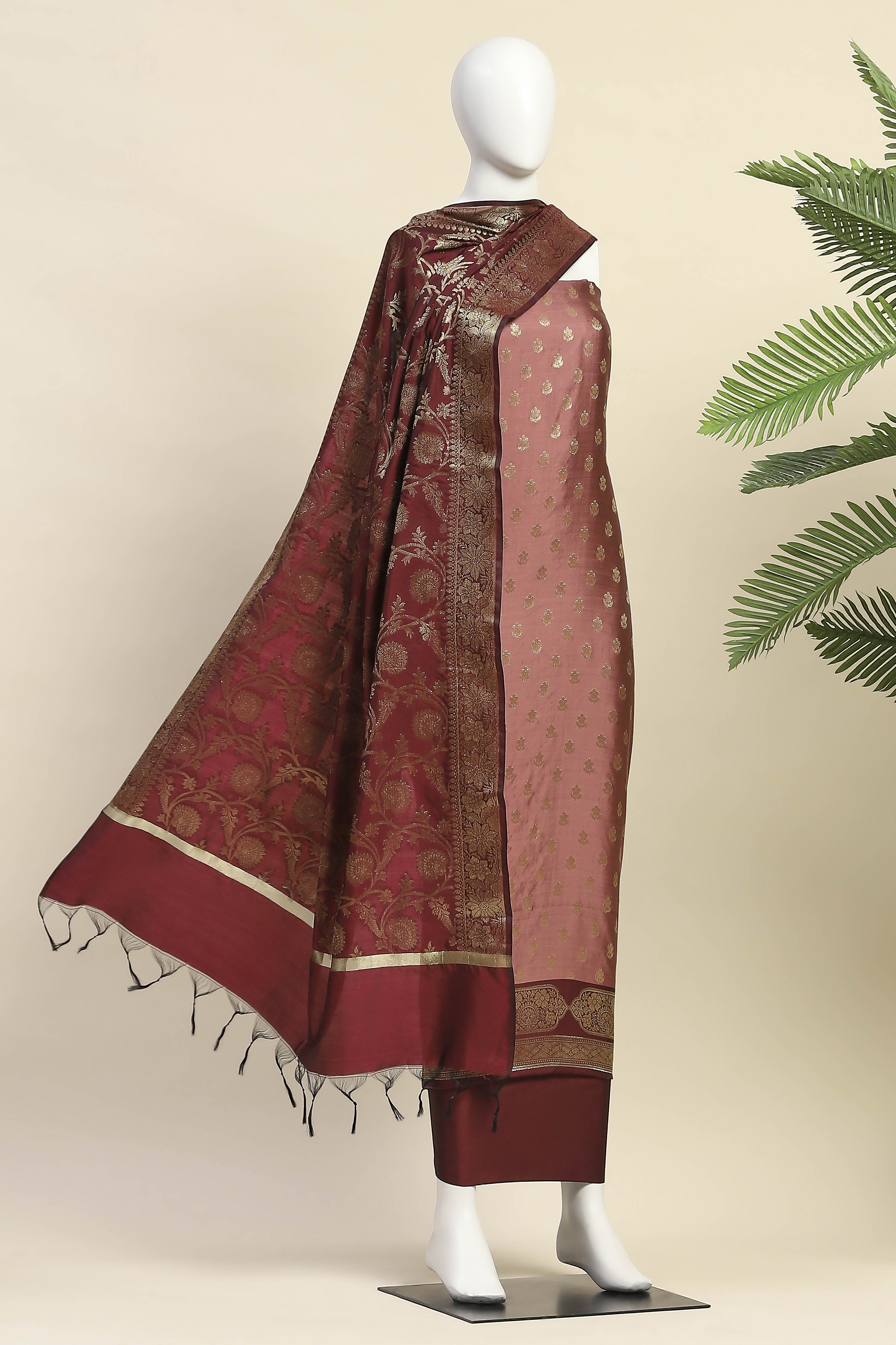 Pink Silk Unstitched Suit Set image number 4