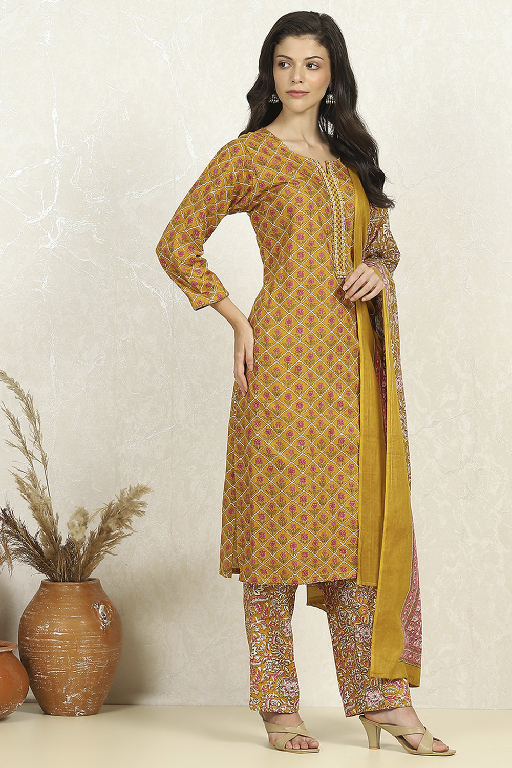 Blue Cotton Unstitched Suit Set image number 6